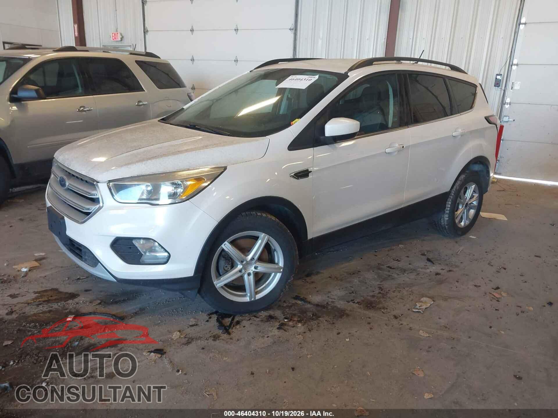 FORD ESCAPE 2018 - 1FMCU9GD2JUA30945
