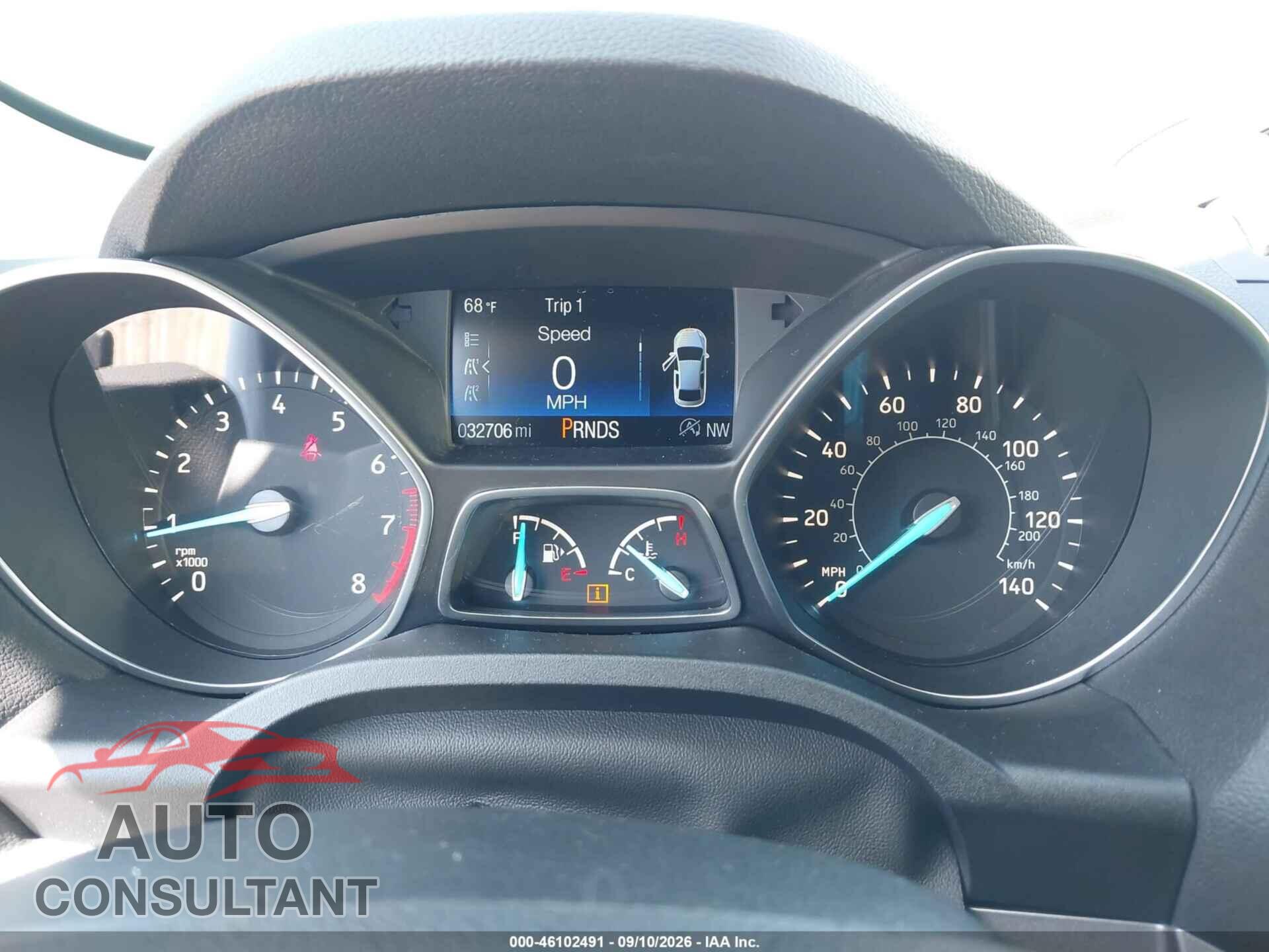 FORD ESCAPE 2017 - 1FMCU9GD9HUE18457