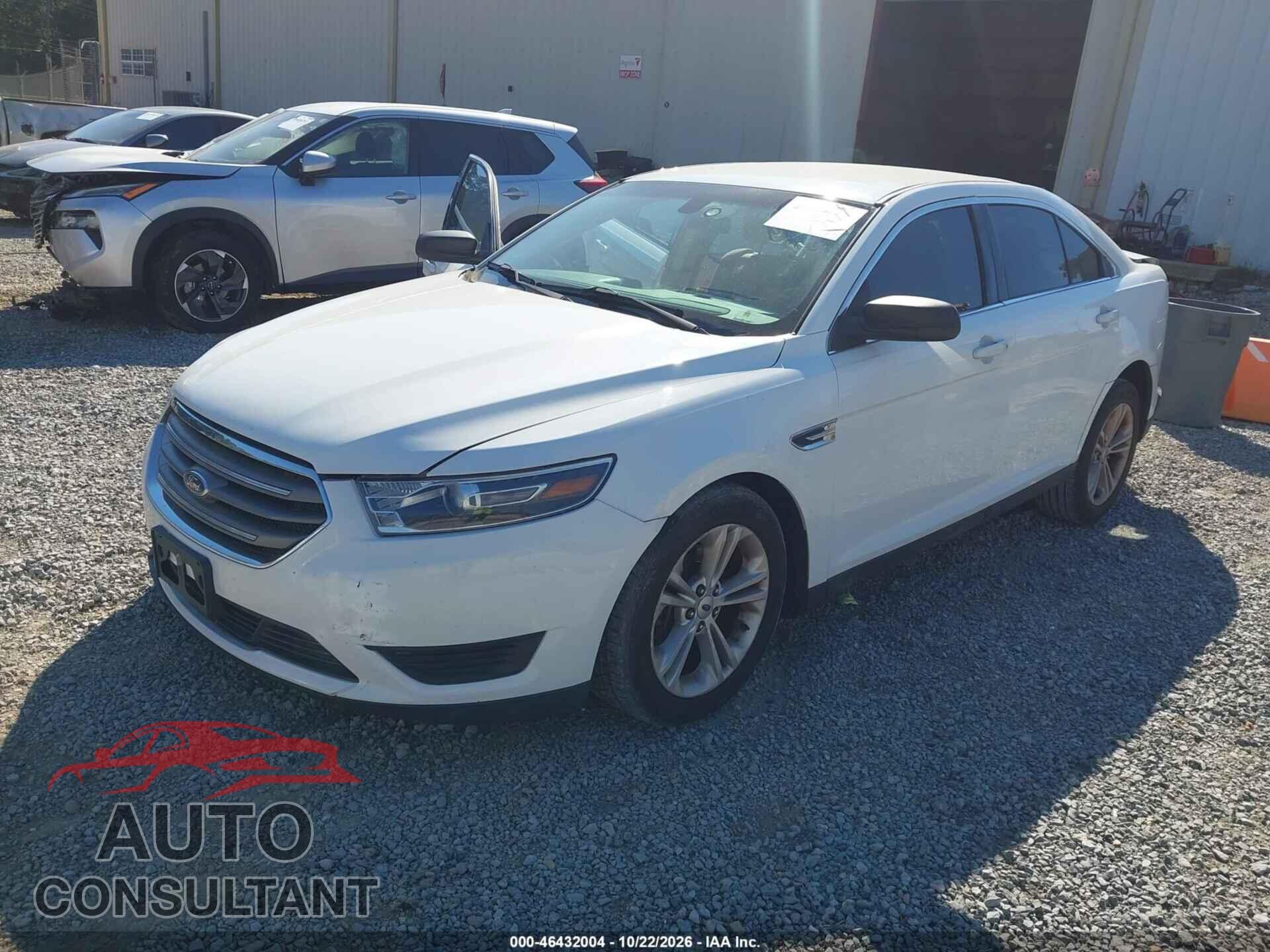 FORD TAURUS 2018 - 1FAHP2D8XJG134667