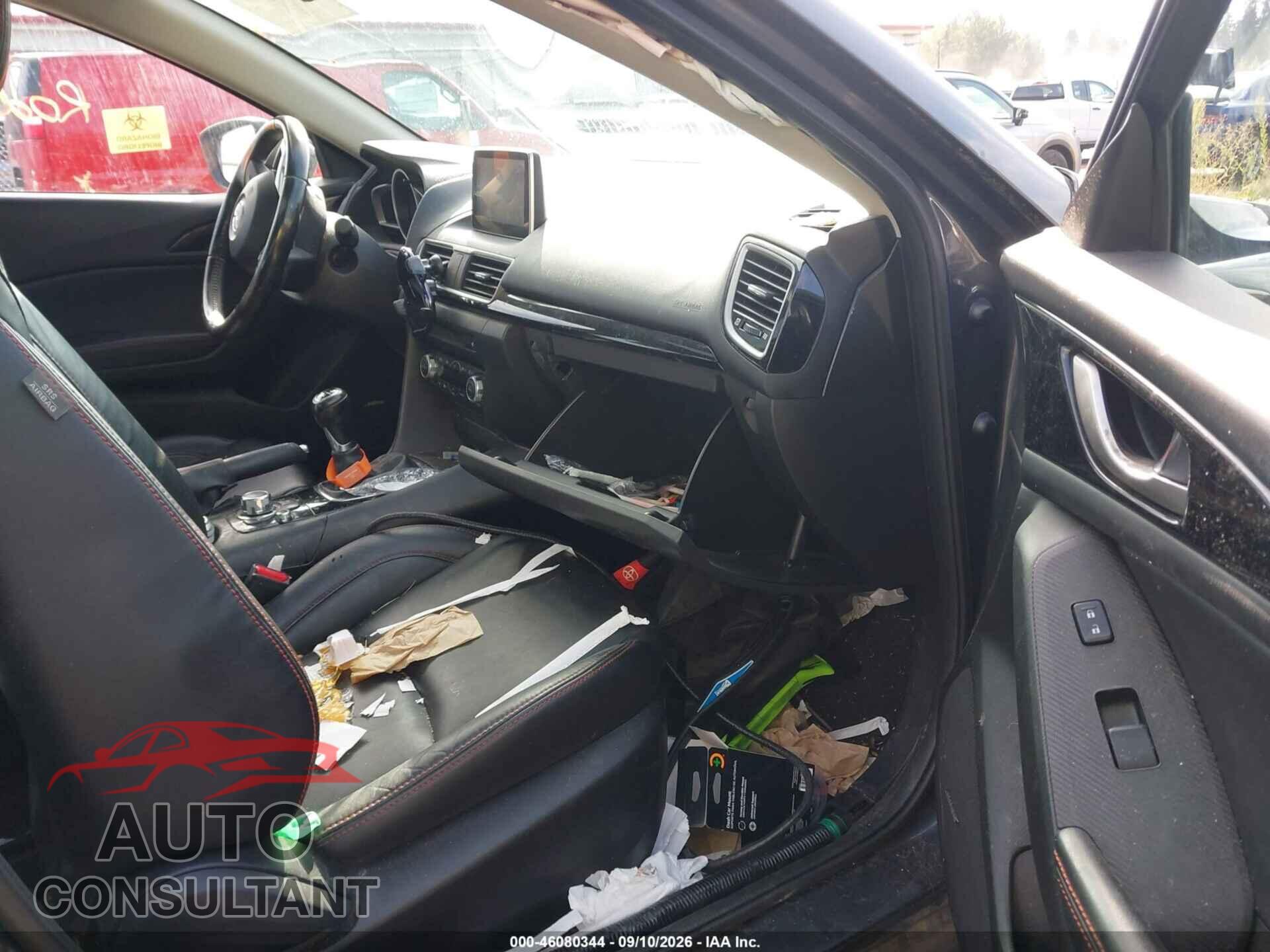 MAZDA MAZDA3 2014 - JM1BM1M71E1168578