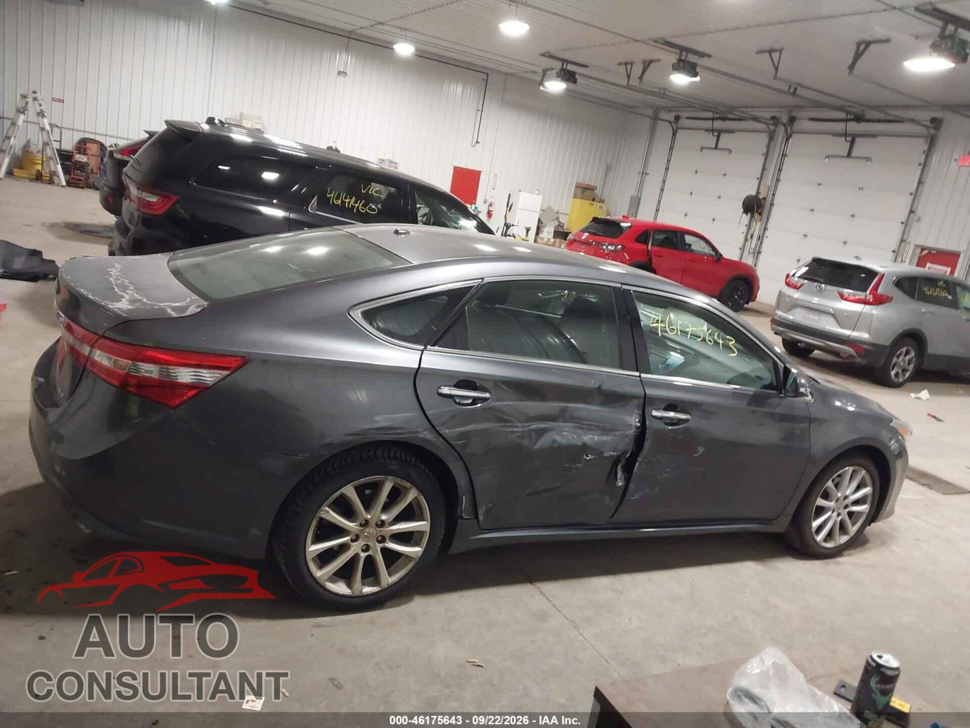 TOYOTA AVALON 2013 - 4T1BK1EB2DU015614