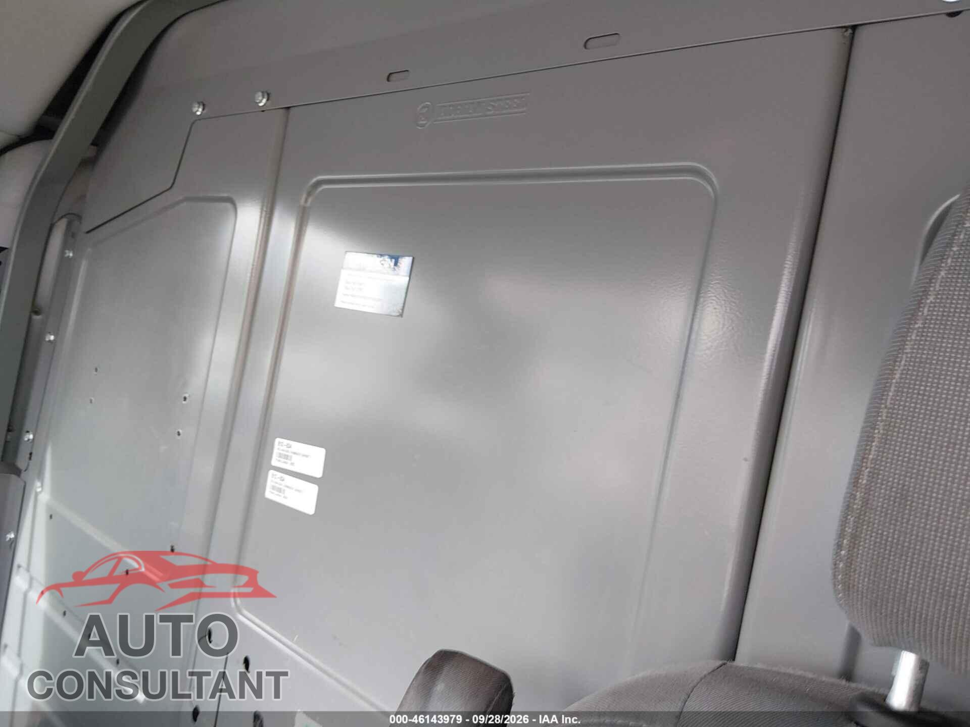 FORD TRANSIT-250 2018 - 1FTYR2YM6JKB17664