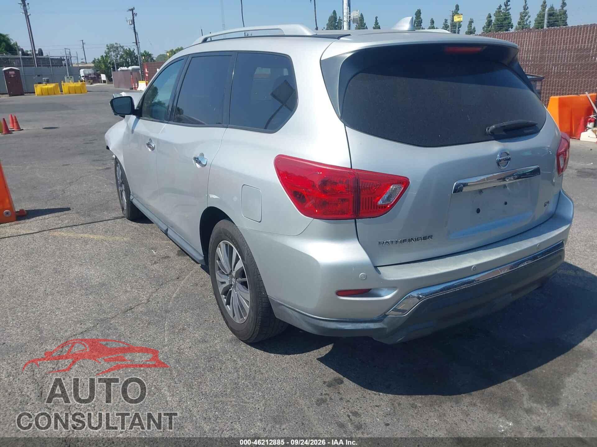 NISSAN PATHFINDER 2019 - 5N1DR2MN8KC624148