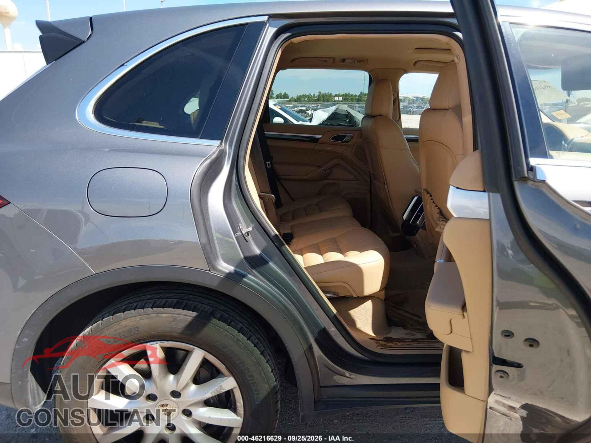 PORSCHE CAYENNE 2013 - WP1AA2A29DLA03771