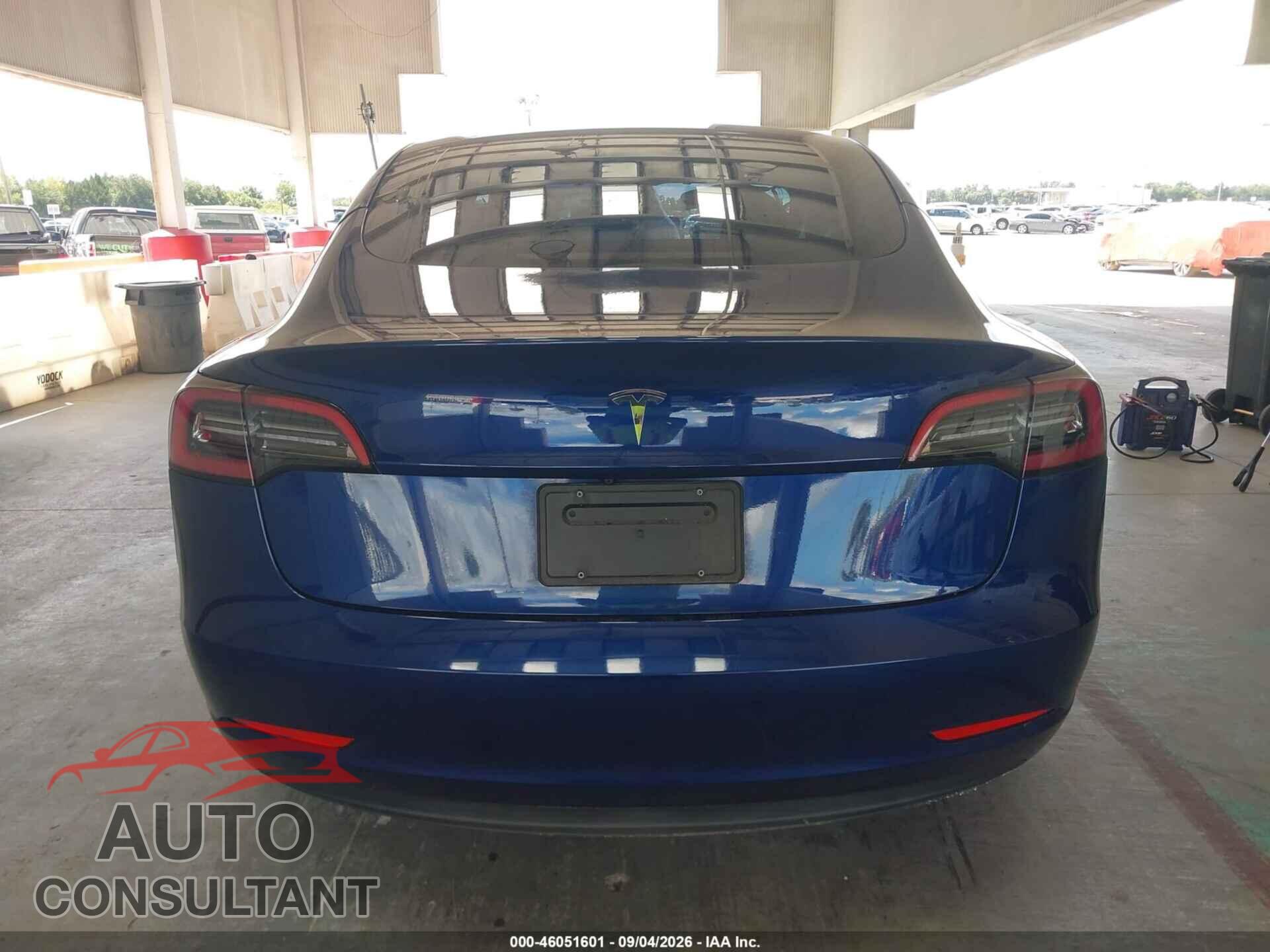 TESLA MODEL 3 2023 - 5YJ3E1EA4PF701867
