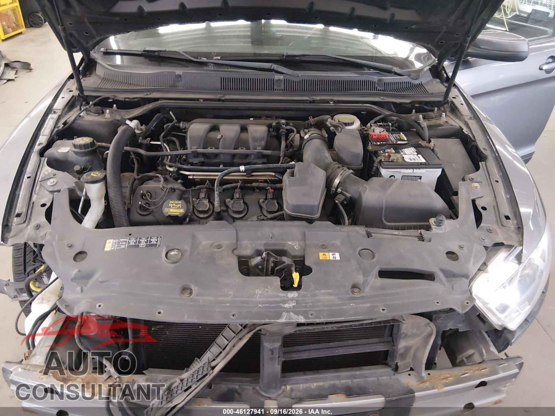 FORD TAURUS 2013 - 1FAHP2E84DG152293