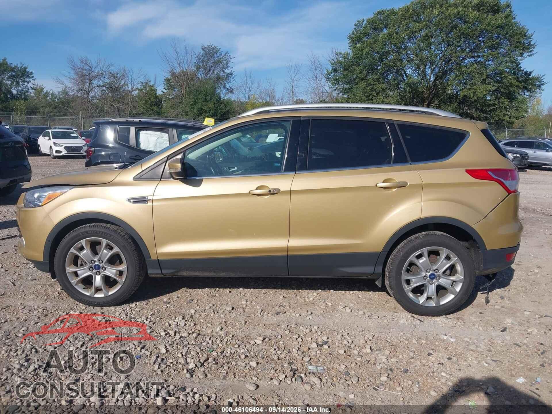 FORD ESCAPE 2015 - 1FMCU9JX7FUB57734