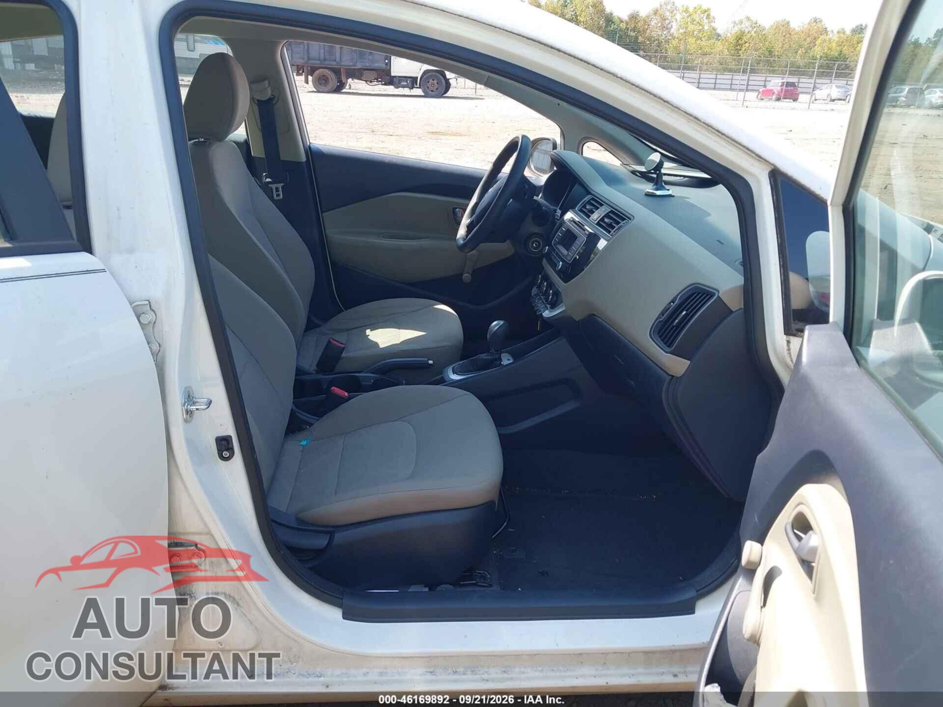 KIA RIO 2016 - KNADM4A39G6687313