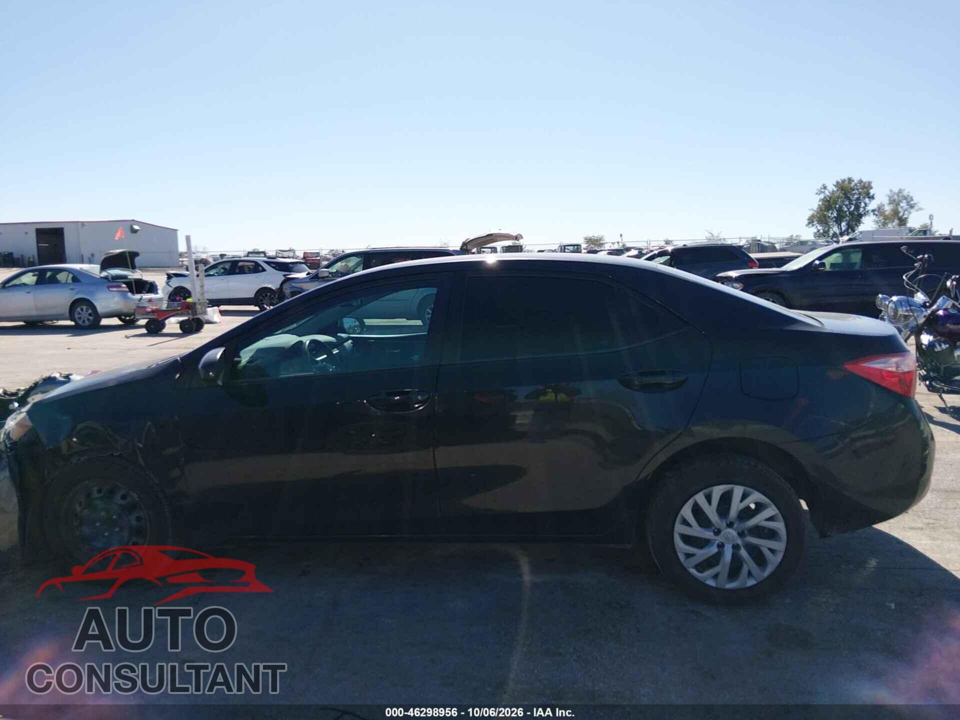 TOYOTA COROLLA 2017 - 5YFBURHE8HP628973