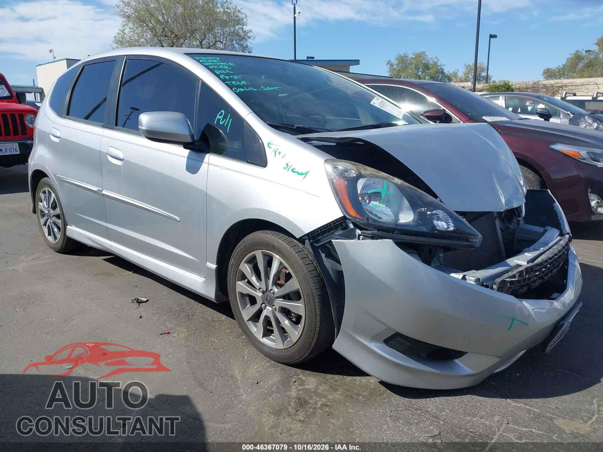 HONDA FIT 2013 - JHMGE8H59DC008809