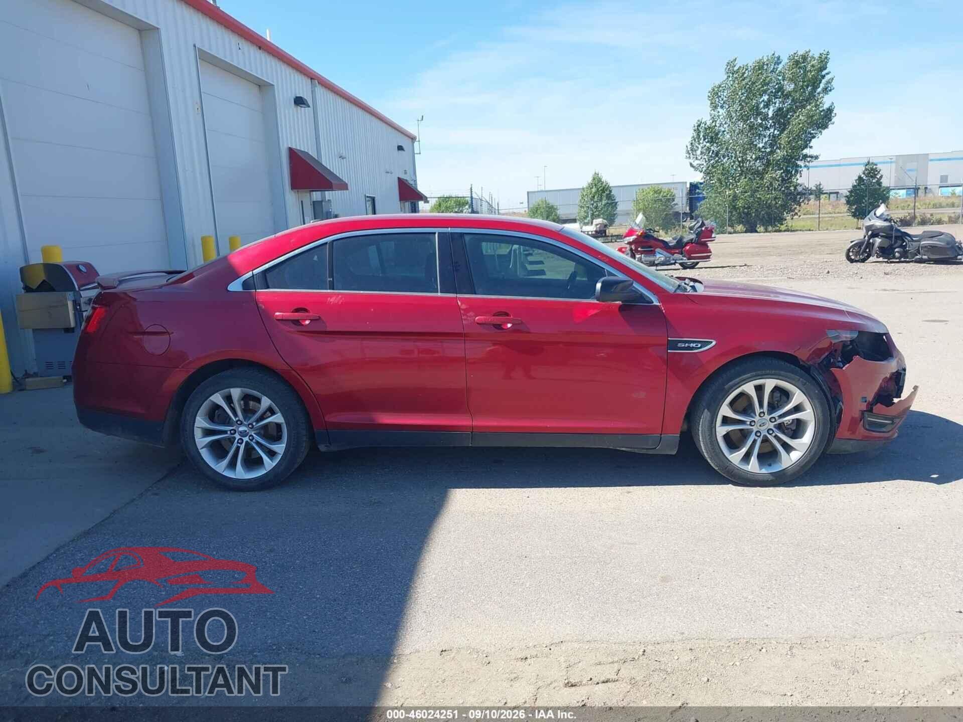 FORD TAURUS 2013 - 1FAHP2KT1DG101004