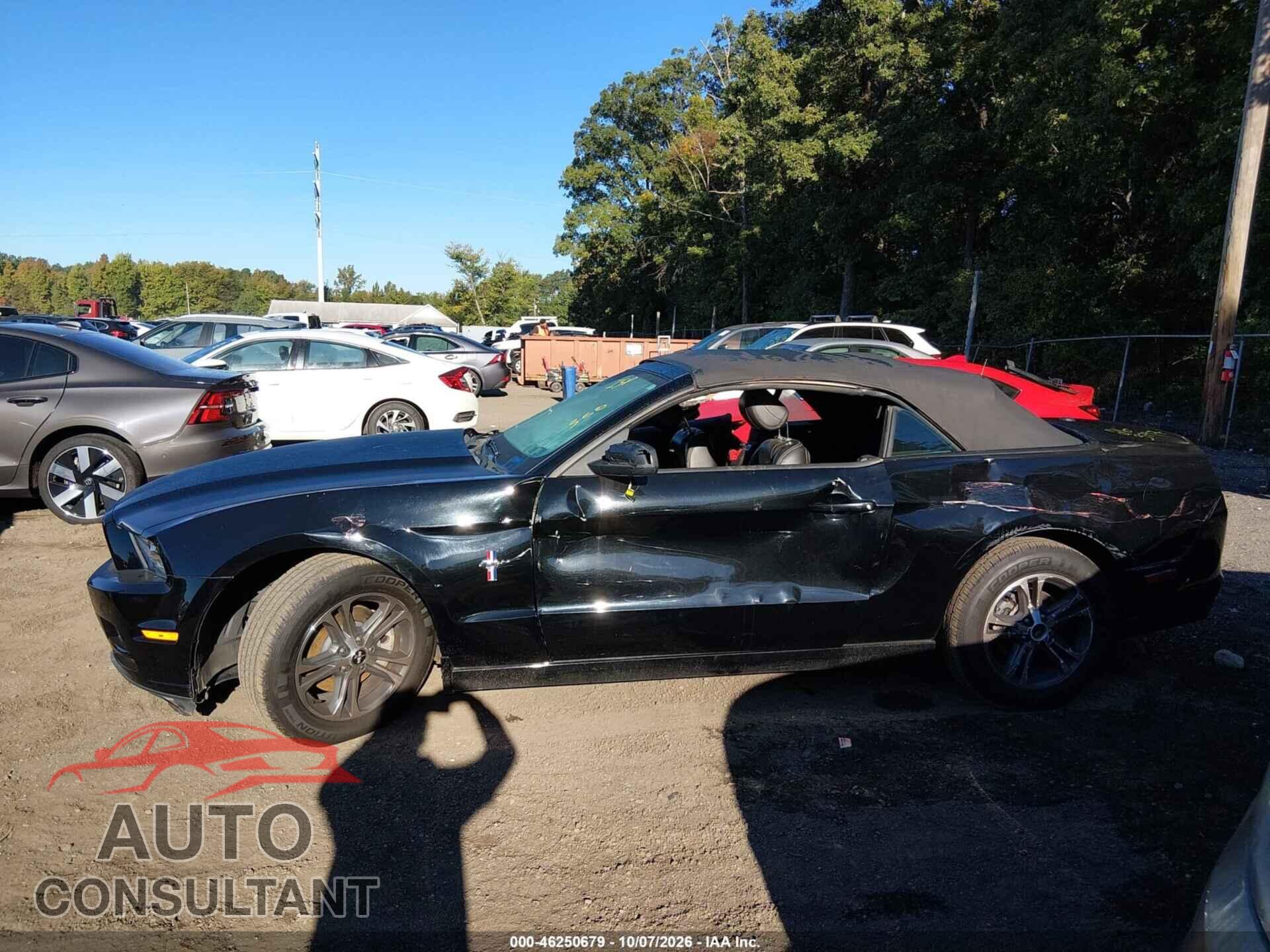 FORD MUSTANG 2013 - 1ZVBP8EM2D5258671