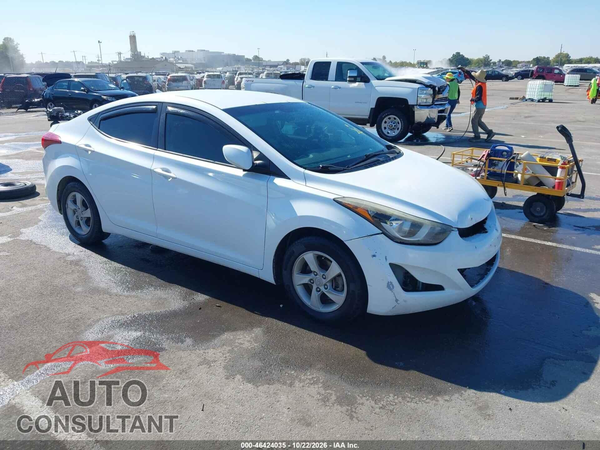 HYUNDAI ELANTRA 2015 - 5NPDH4AE9FH641803