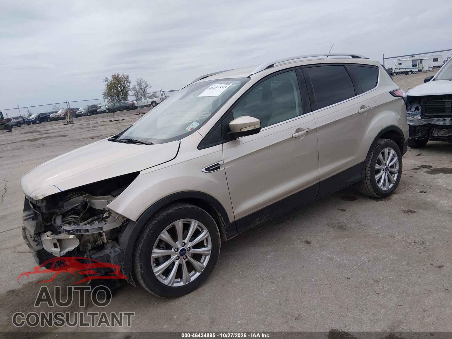 FORD ESCAPE 2017 - 1FMCU0JD4HUD10798