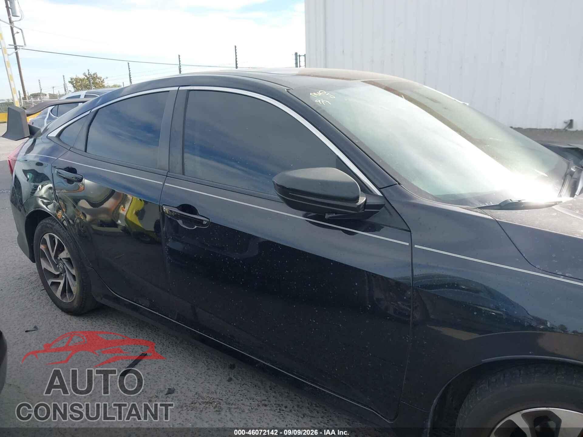 HONDA CIVIC 2017 - 19XFC2F78HE036202