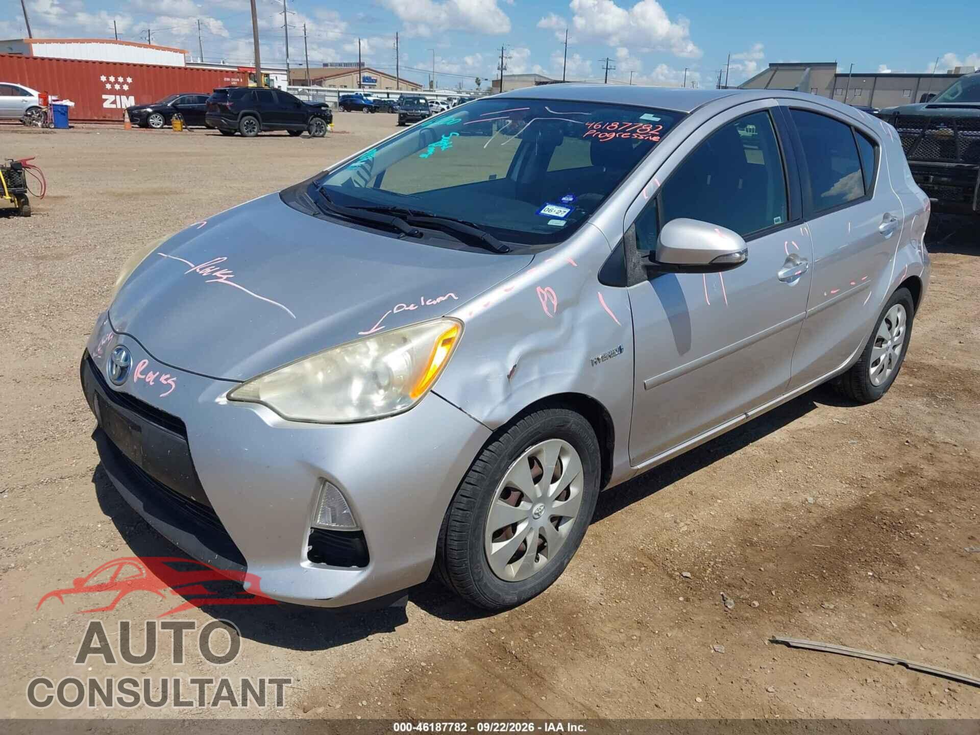 TOYOTA PRIUS C 2012 - JTDKDTB35C1507626