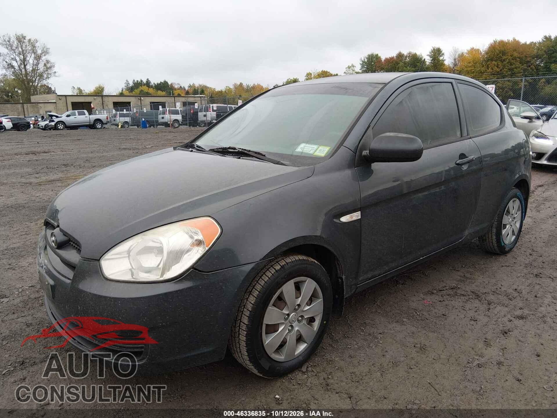 HYUNDAI ACCENT 2011 - KMHCM3AC8BU201812