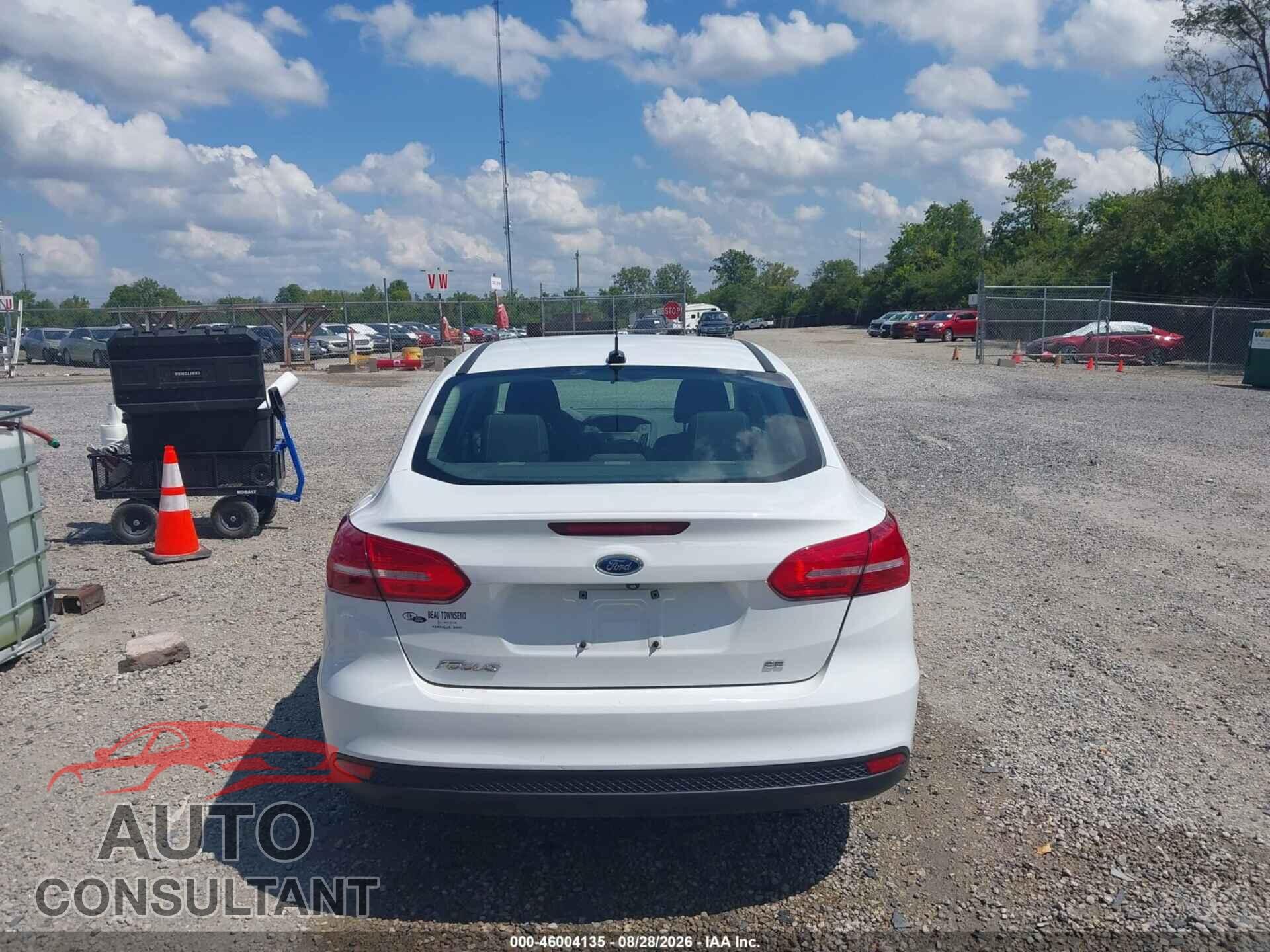 FORD FOCUS 2017 - 1FADP3F24HL300020