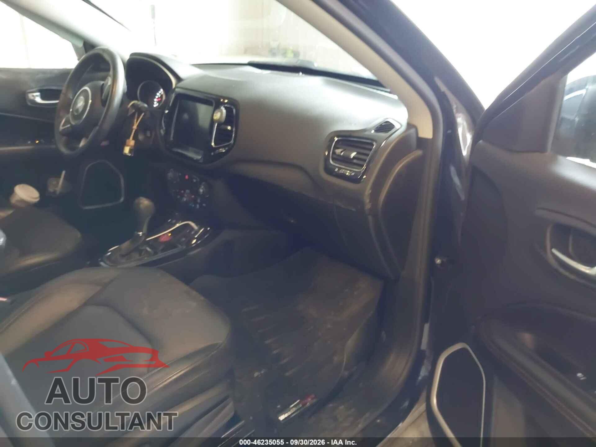 JEEP COMPASS 2019 - 3C4NJDCB0KT781020