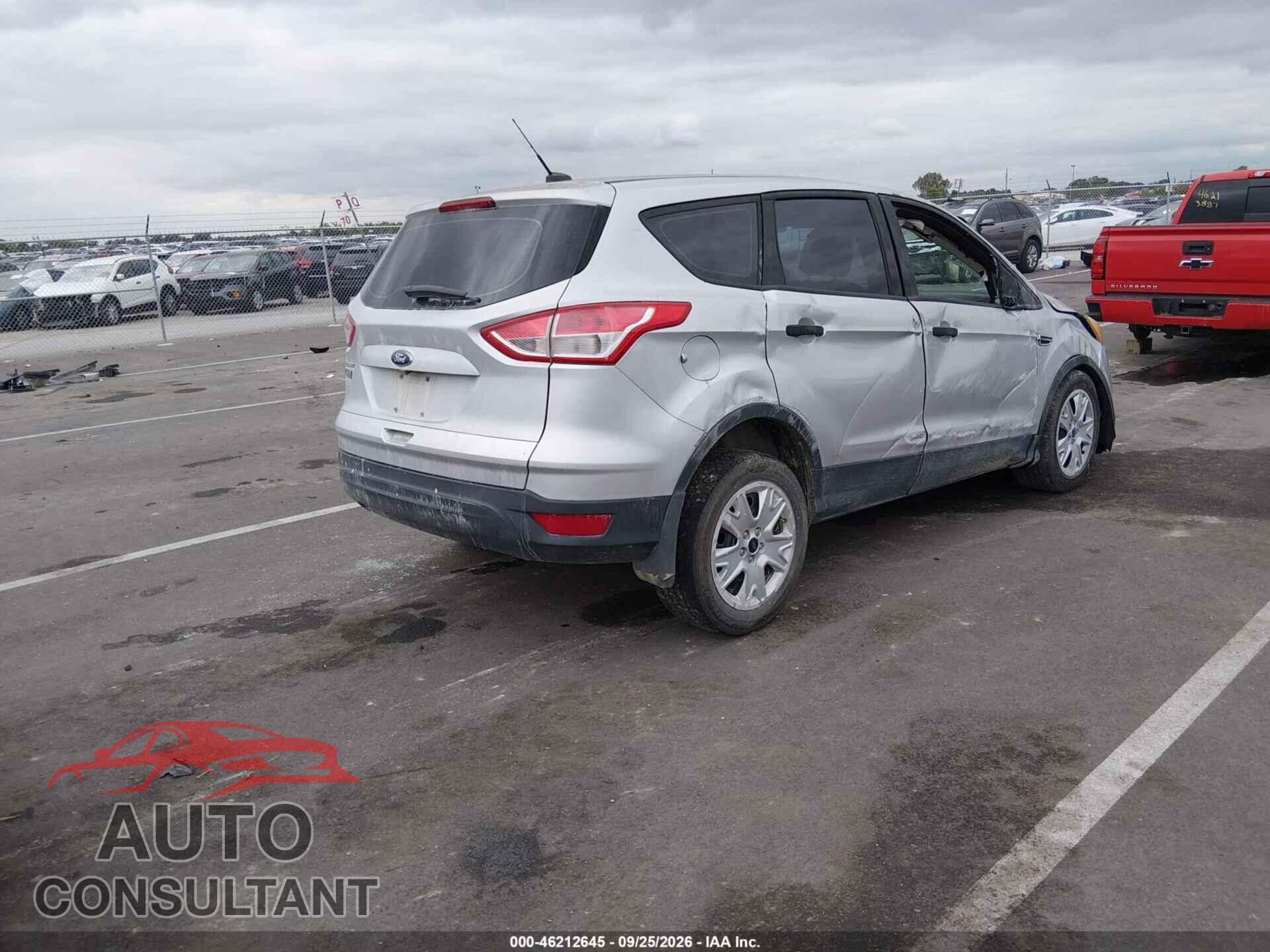 FORD ESCAPE 2015 - 1FMCU0F74FUC55673