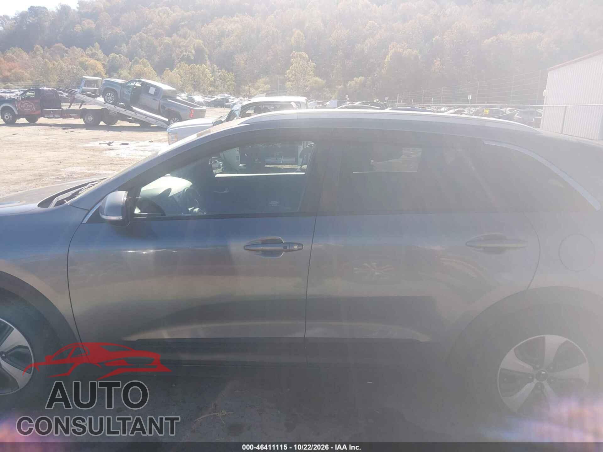 KIA NIRO 2017 - KNDCC3LC9H5092011