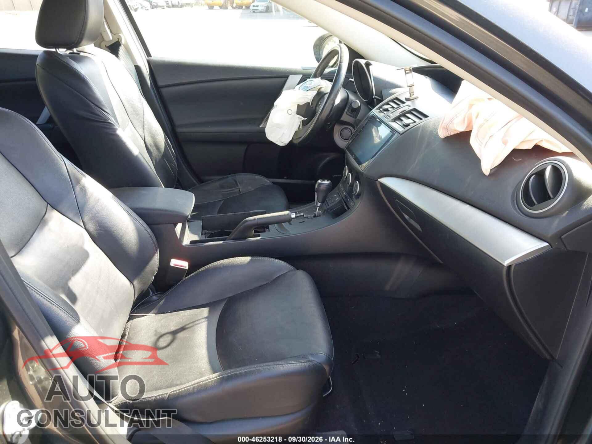 MAZDA MAZDA3 2013 - JM1BL1MP6D1820869