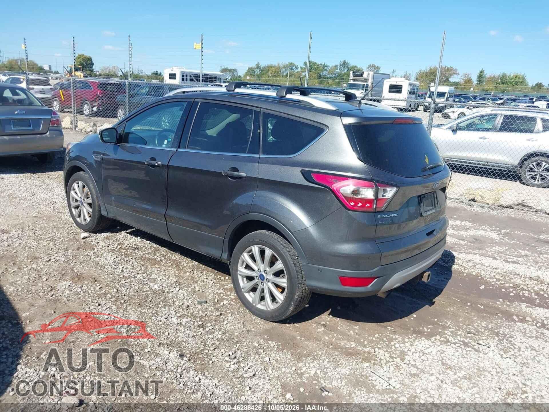 FORD ESCAPE 2017 - 1FMCU9J9XHUB65976
