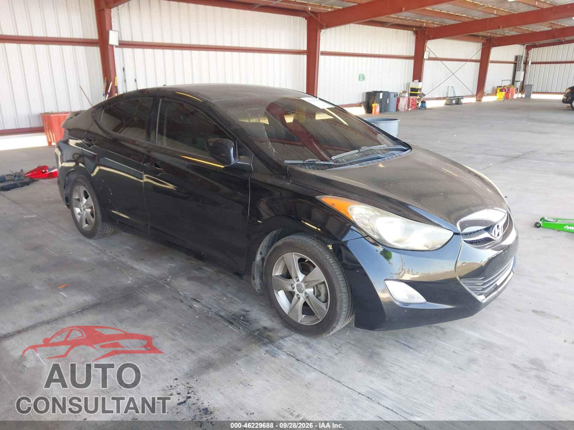 HYUNDAI ELANTRA 2013 - KMHDH4AE9DU954736