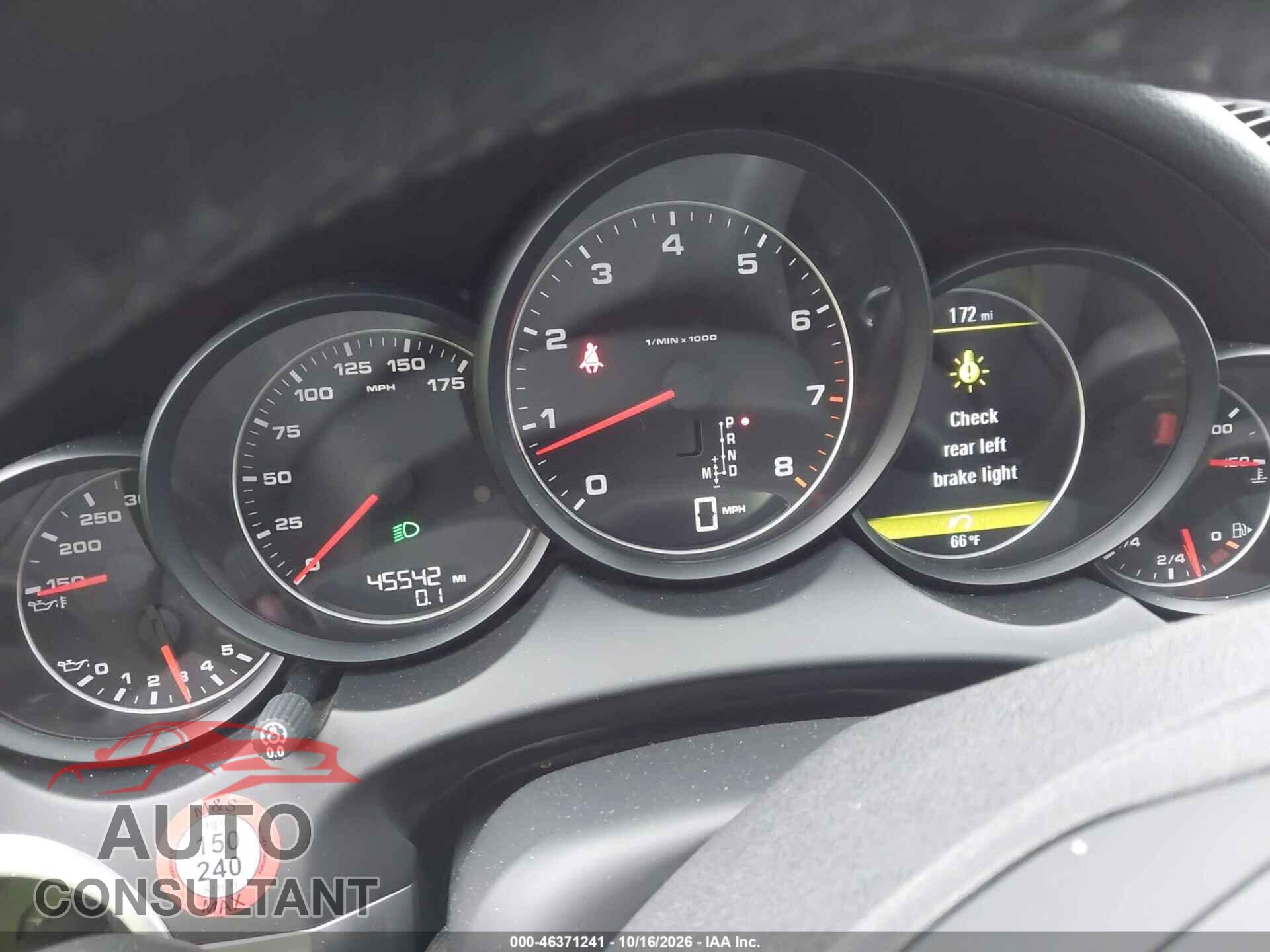 PORSCHE CAYENNE 2014 - WP1AA2A25ELA95849