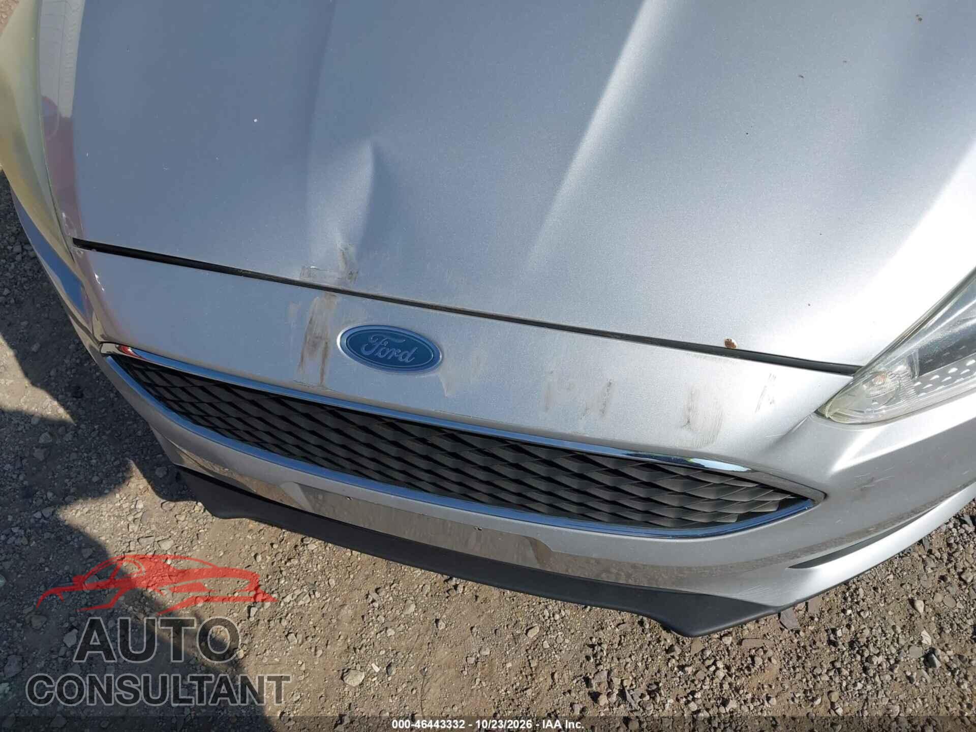 FORD FOCUS 2015 - 1FADP3E23FL247597
