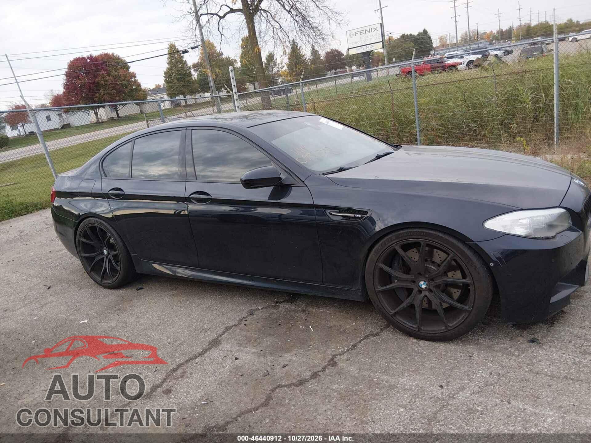 BMW M5 2013 - WBSFV9C50DD095738