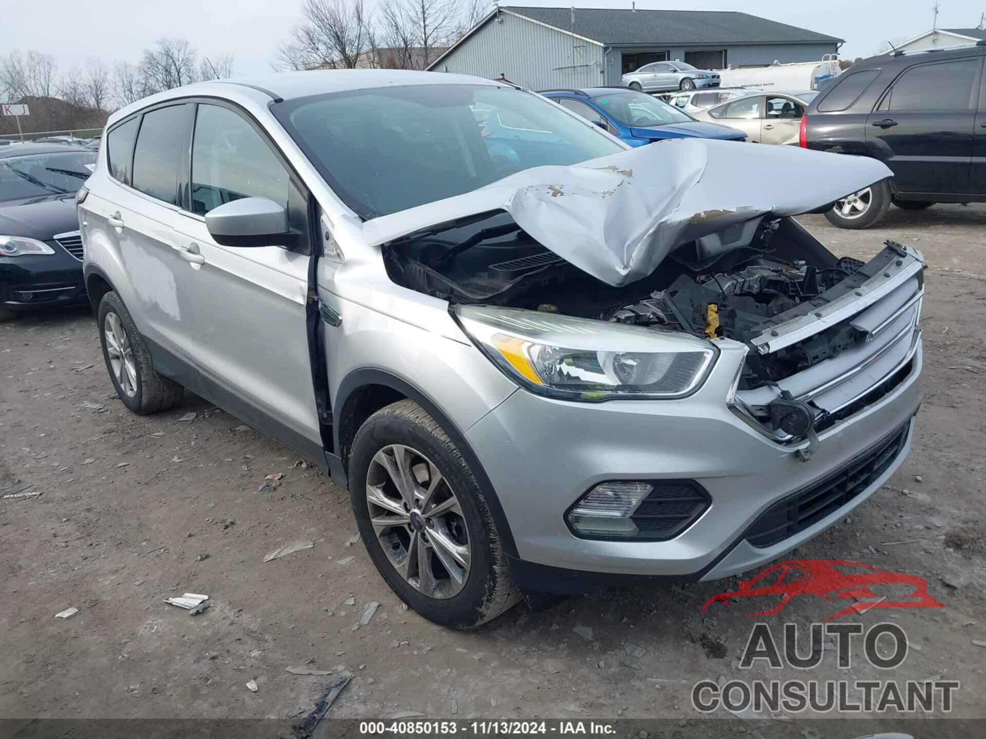 FORD ESCAPE 2017 - 1FMCU9GD3HUC74792