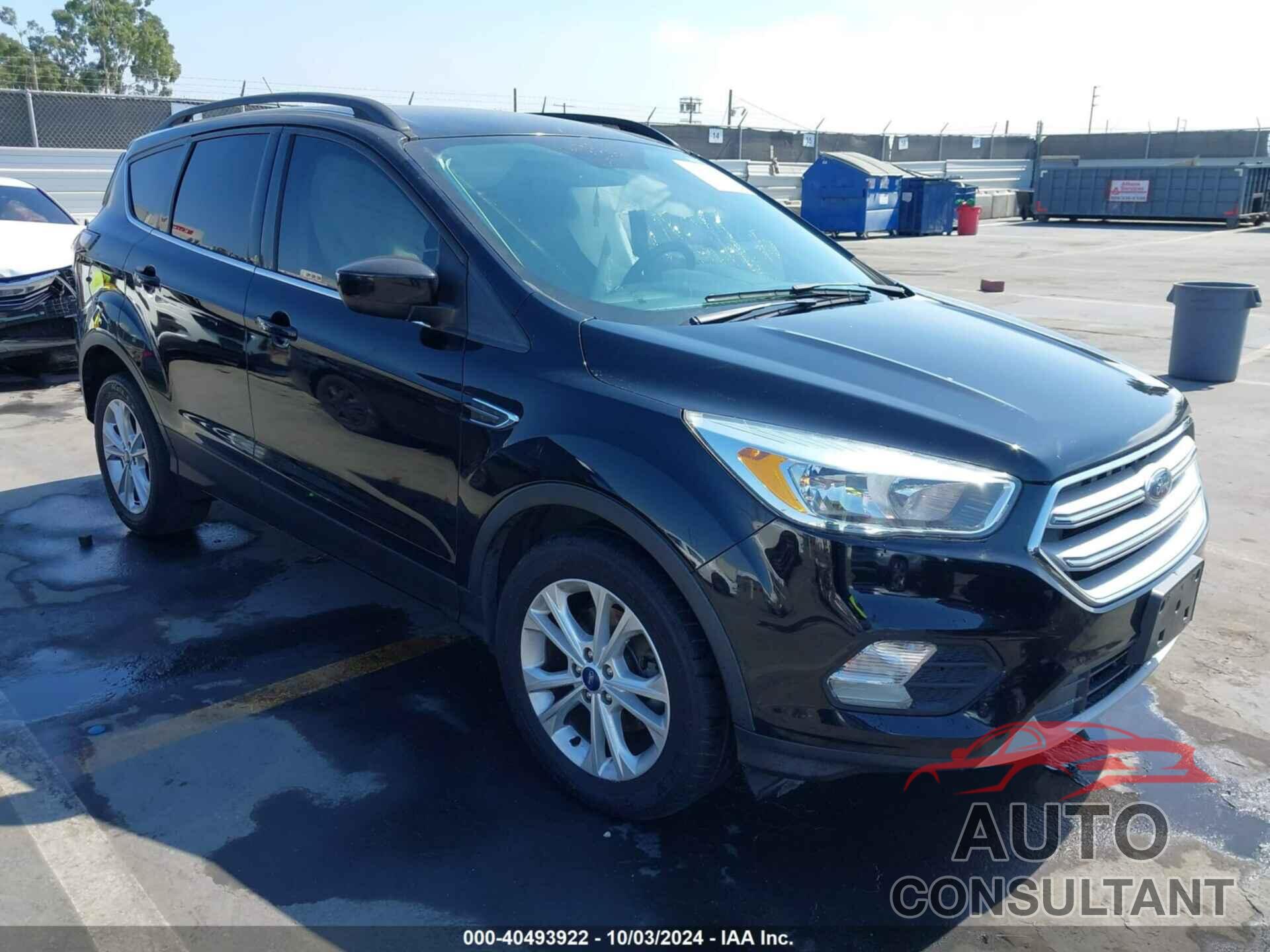 FORD ESCAPE 2018 - 1FMCU0GD1JUC37242