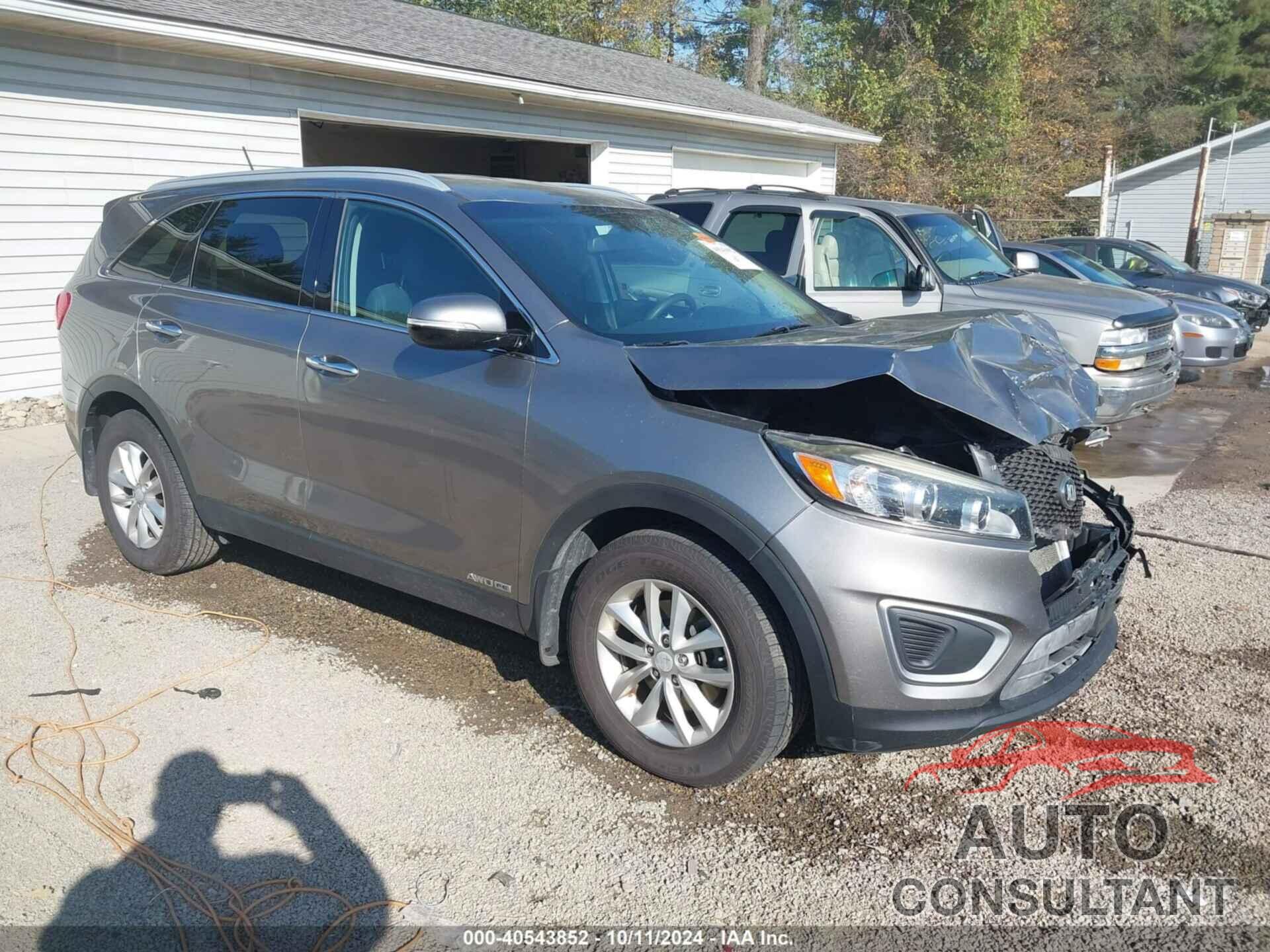 KIA SORENTO 2017 - 5XYPGDA51HG291612