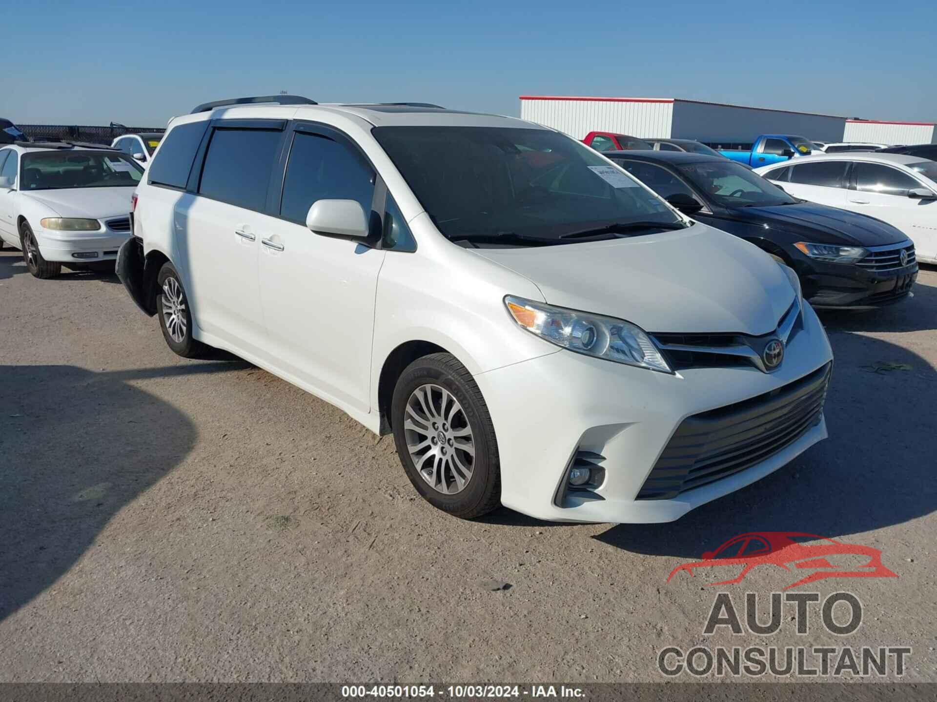 TOYOTA SIENNA 2019 - 5TDYZ3DC3KS009872