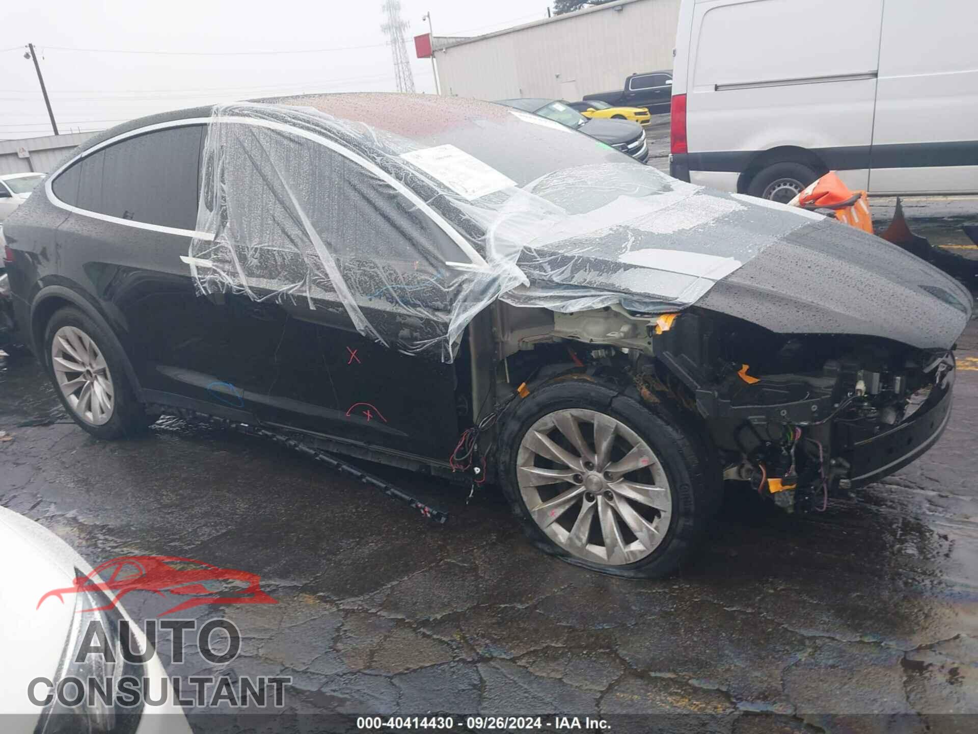 TESLA MODEL X 2017 - 5YJXCDE26HF044556