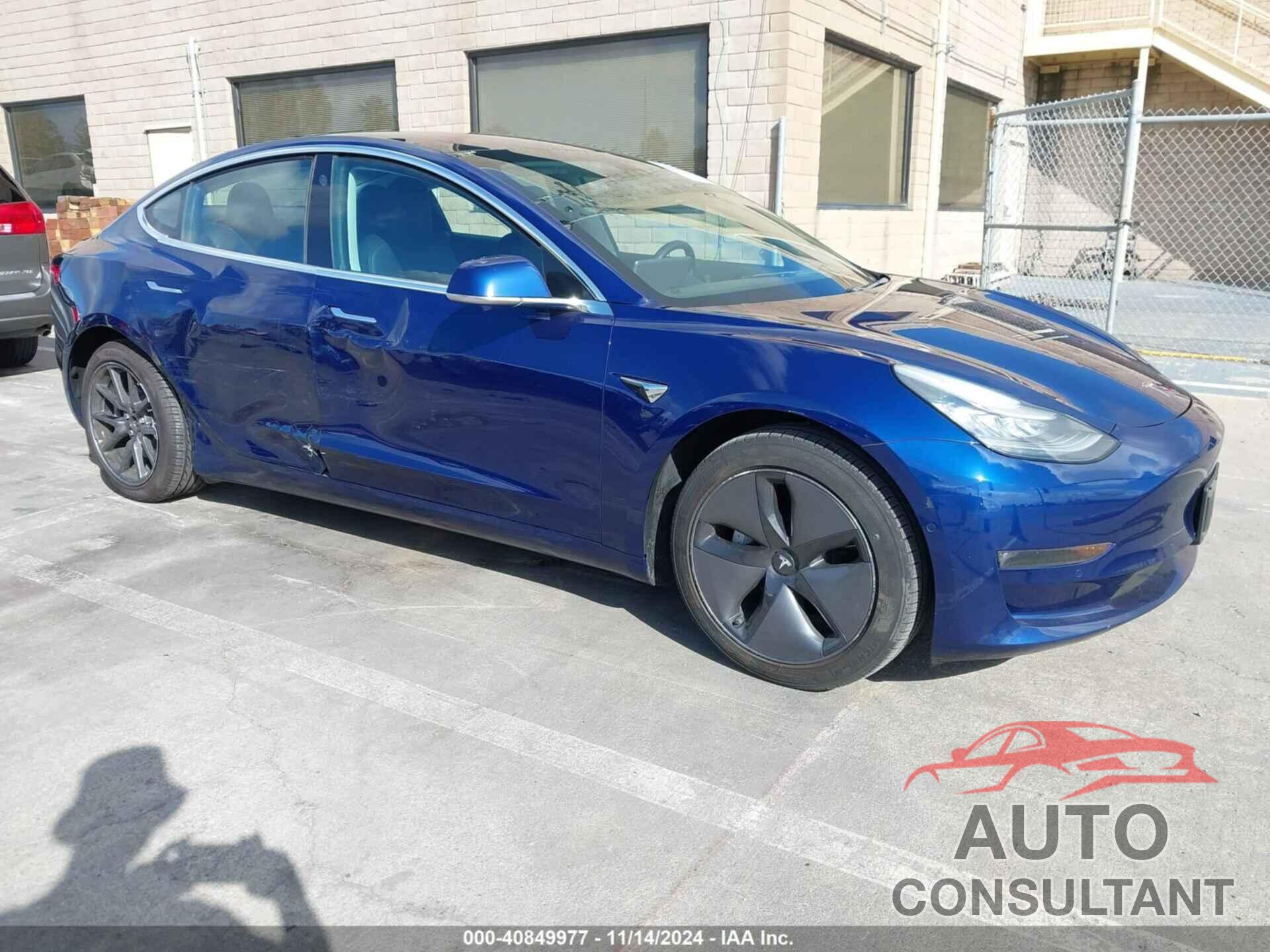 TESLA MODEL 3 2018 - 5YJ3E1EA2JF125025