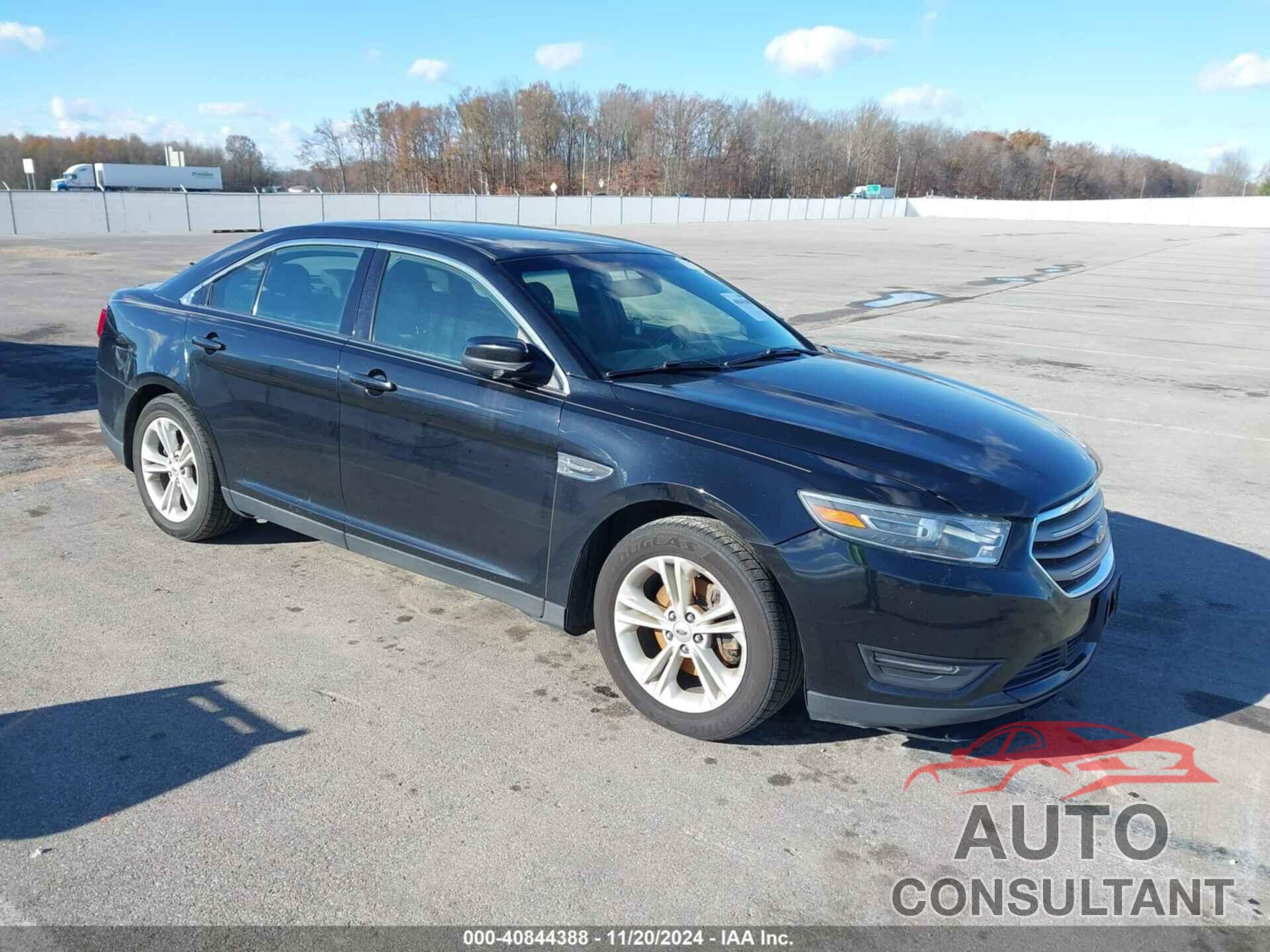 FORD TAURUS 2016 - 1FAHP2E82GG142916