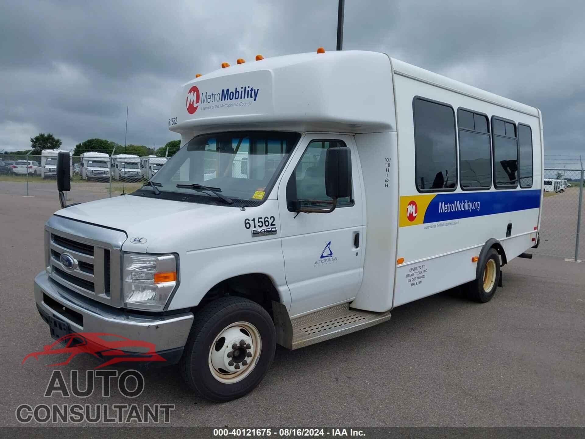 FORD ECONOLINE 2017 - 1FDFE4FS6HDC33599