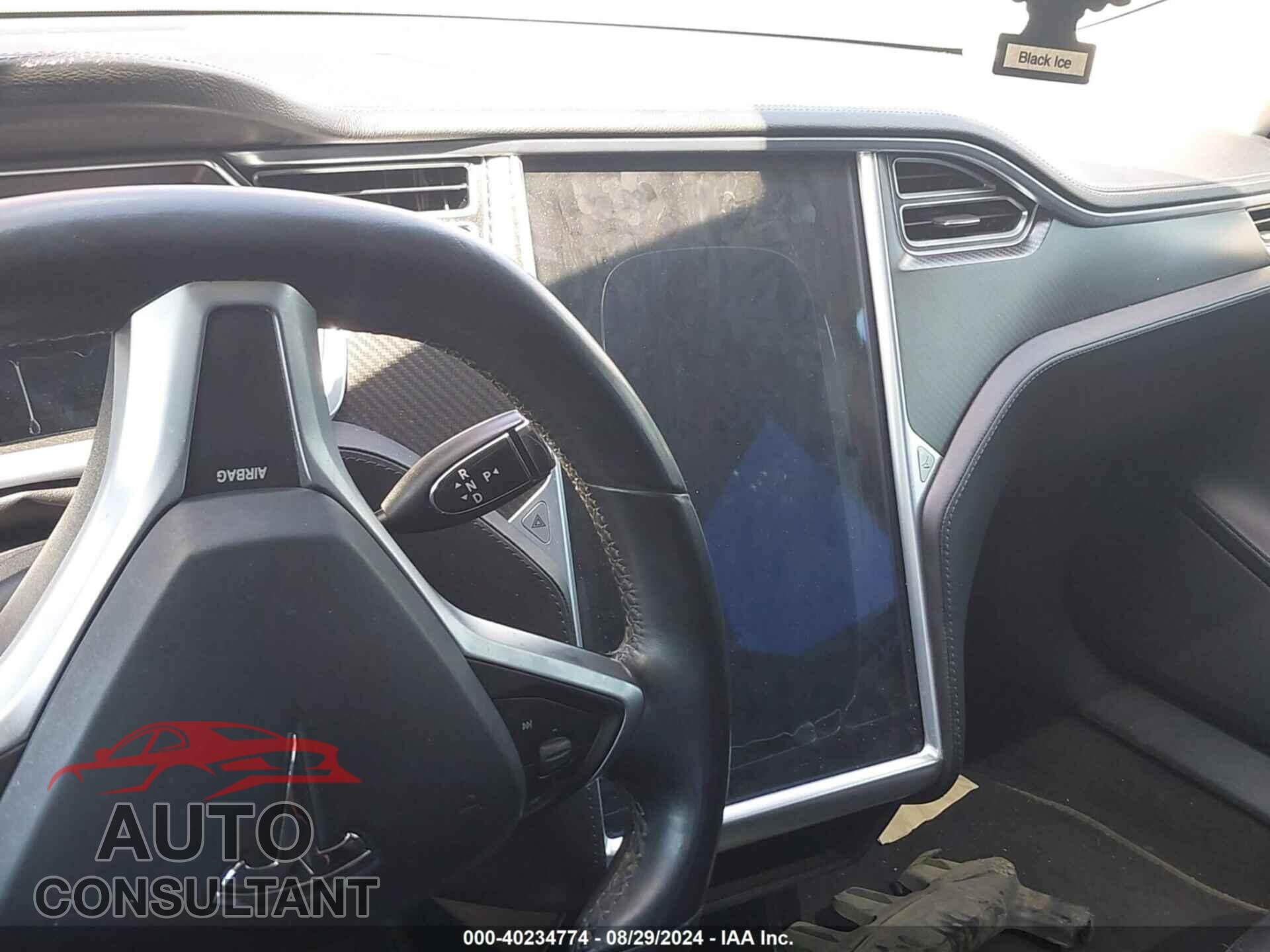 TESLA MODEL S 2013 - 5YJSA1DP6DFP26049