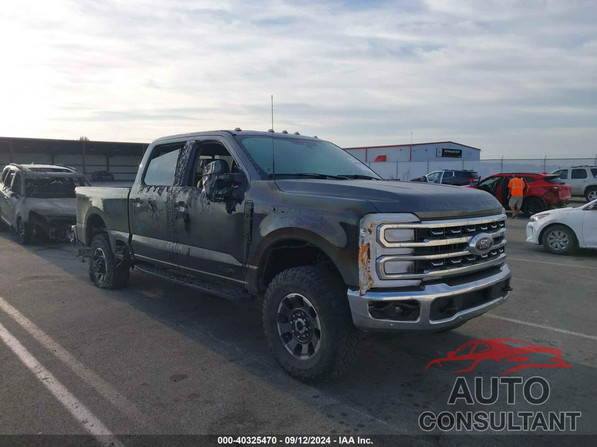 FORD F-350 2023 - 1FT8W3BM6PEC22106