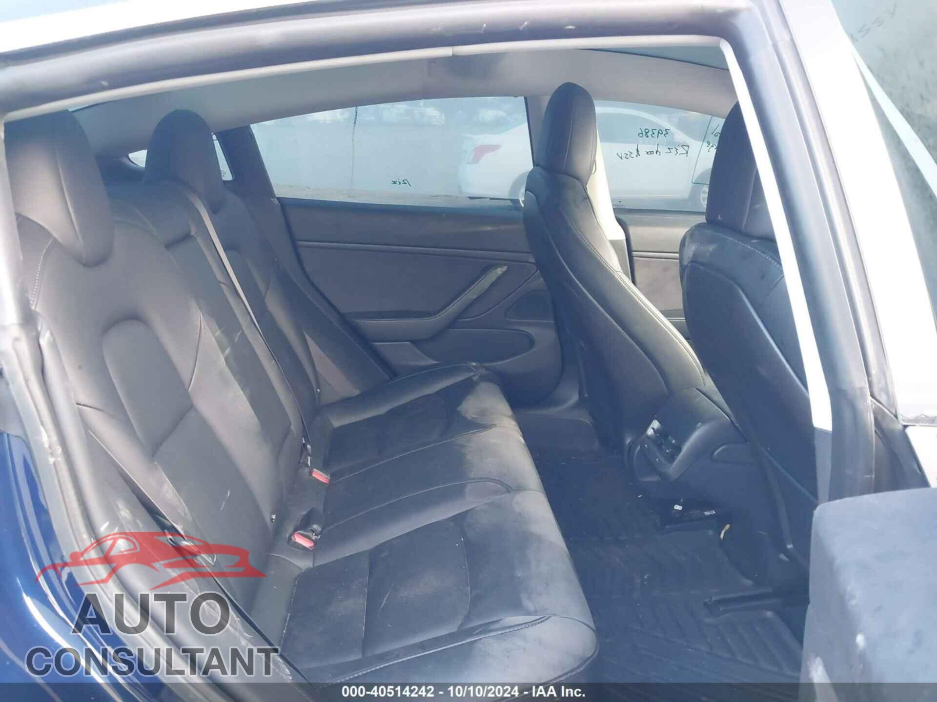 TESLA MODEL 3 2018 - 5YJ3E1EA9JF118024