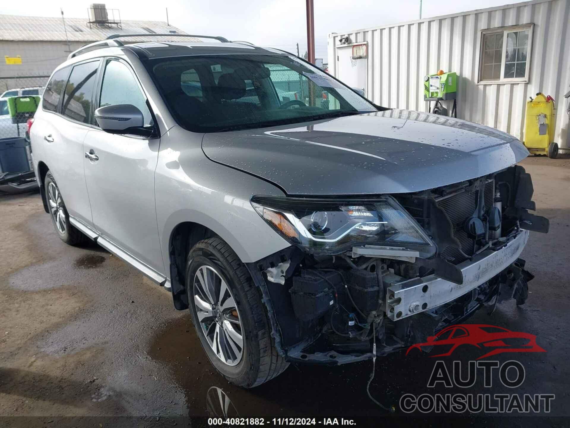 NISSAN PATHFINDER 2017 - 5N1DR2MN2HC626924