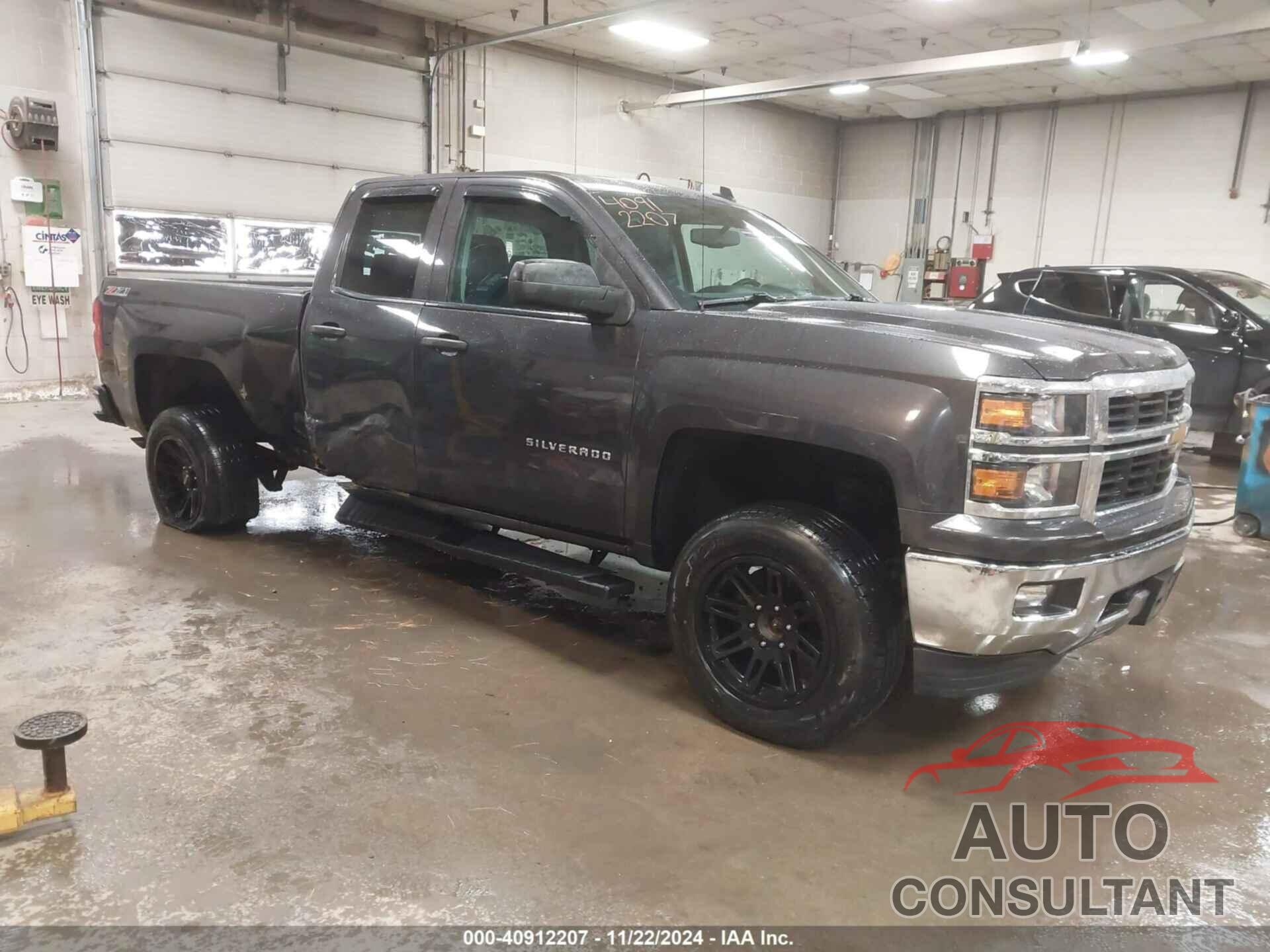 CHEVROLET SILVERADO 1500 2014 - 1GCVKREC8EZ398875