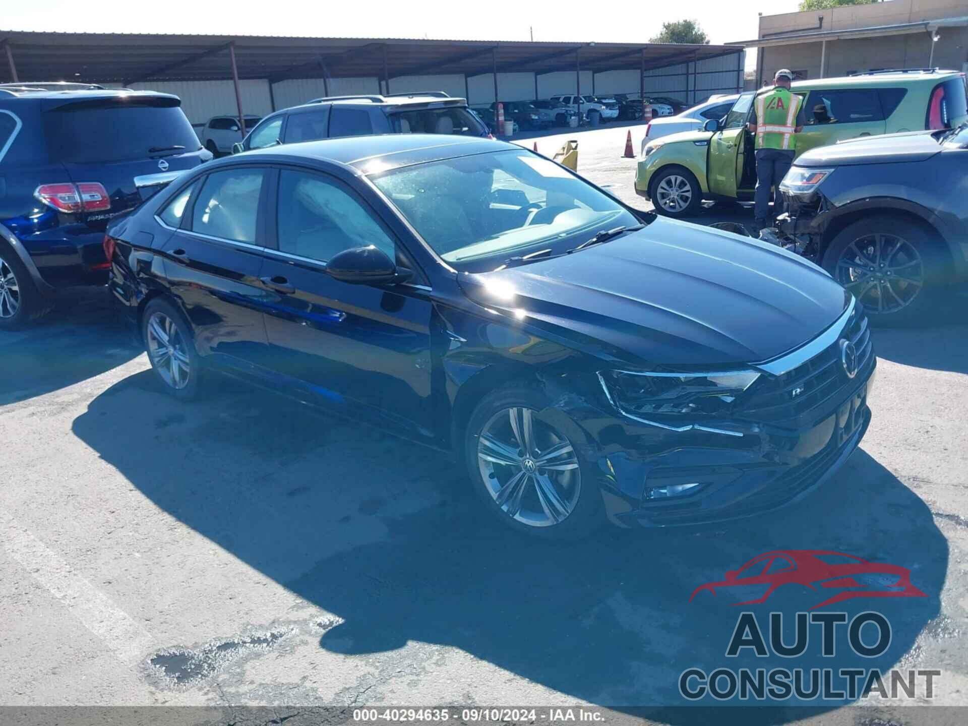 VOLKSWAGEN JETTA 2019 - 3VWC57BUXKM199448