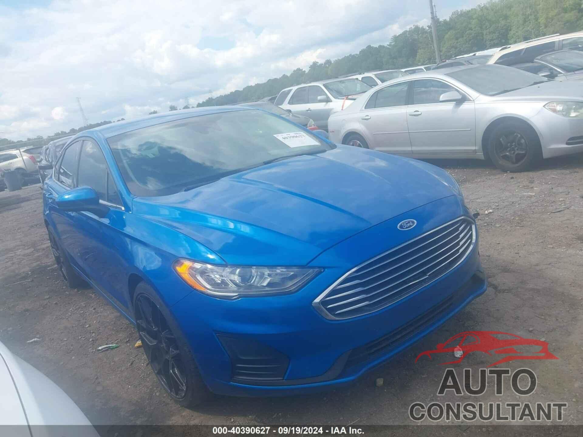 FORD FUSION HYBRID 2019 - 3FA6P0LU1KR241658