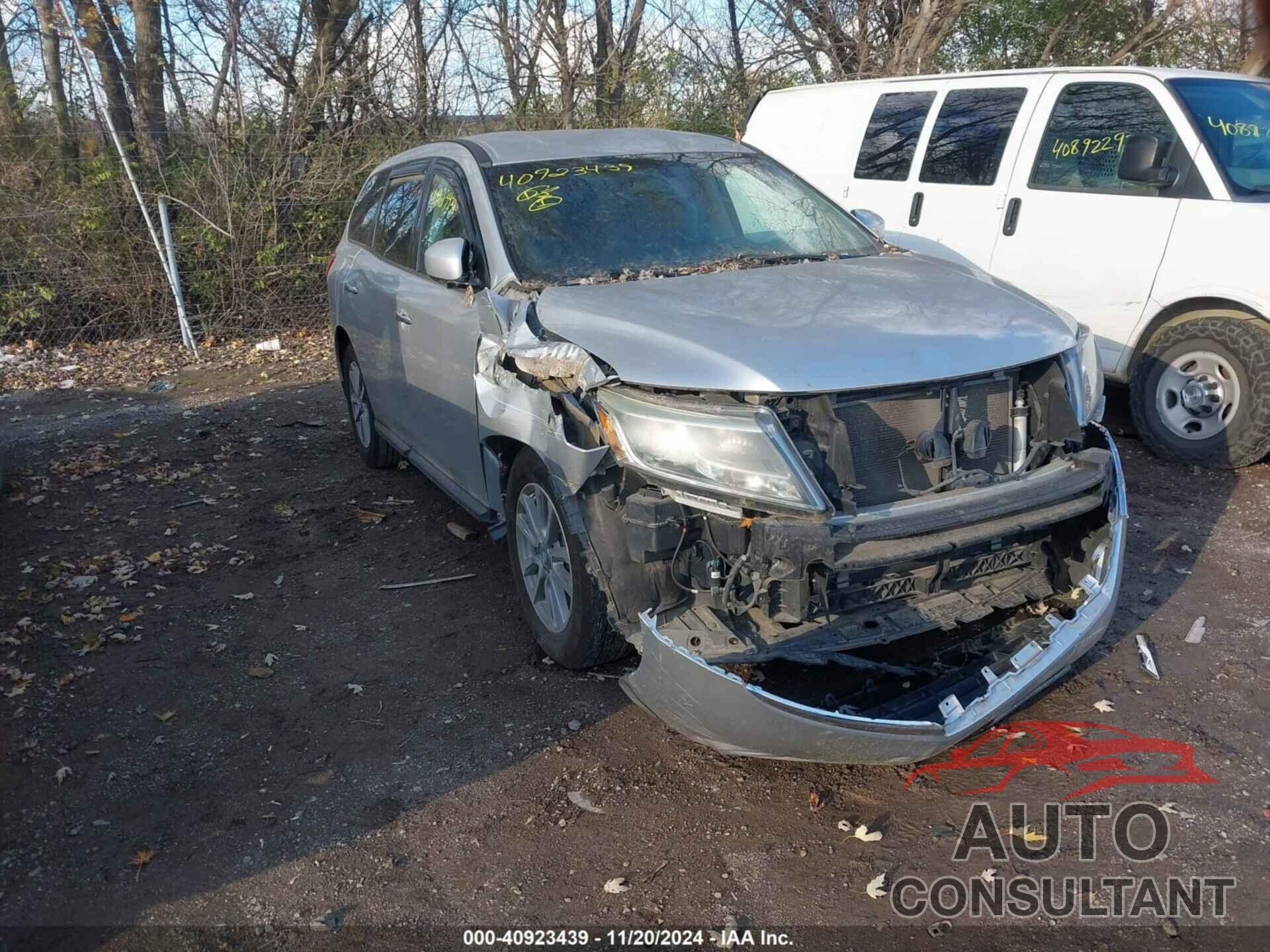 NISSAN PATHFINDER 2014 - 5N1AR2MN2EC717156