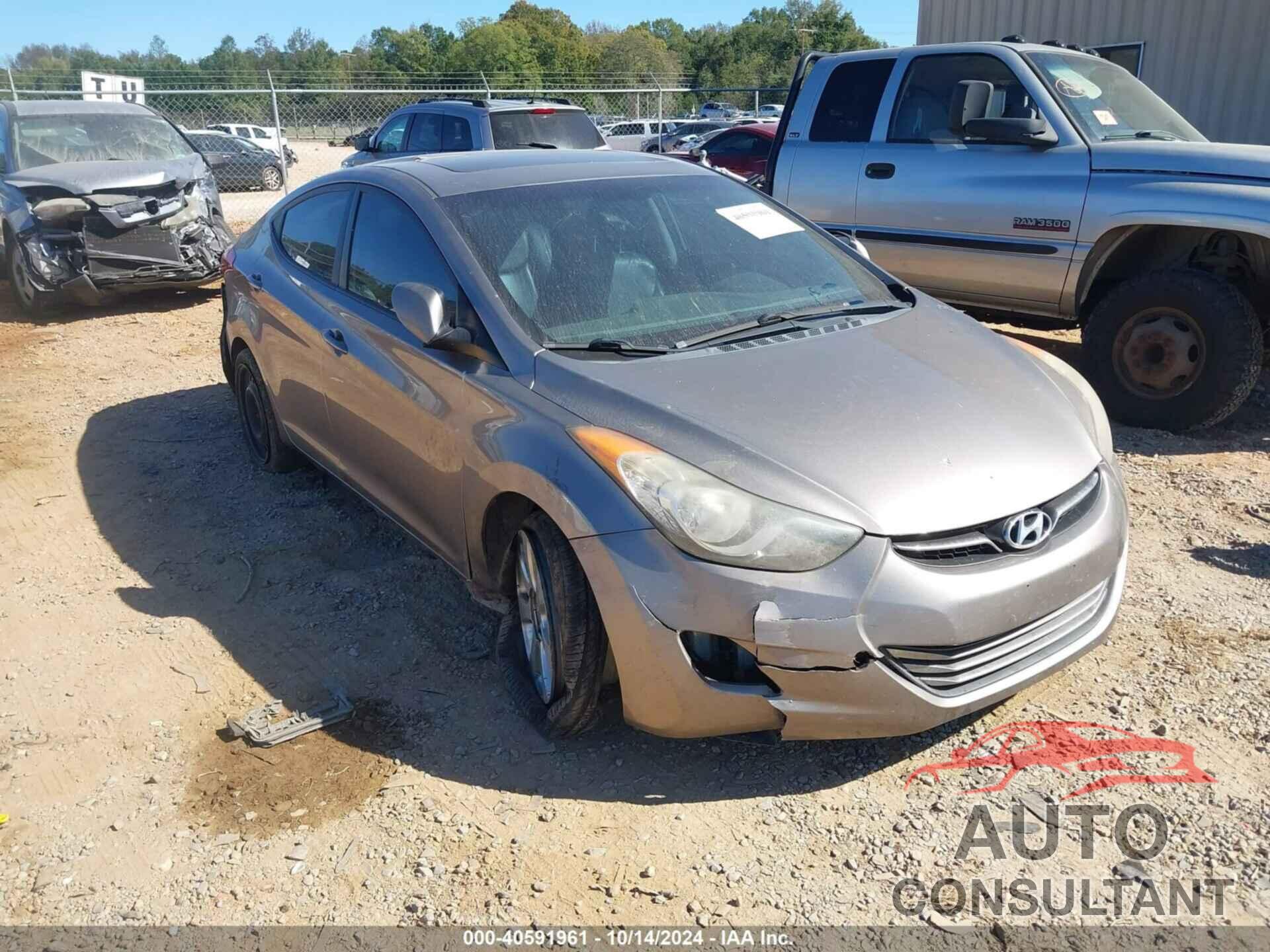 HYUNDAI ELANTRA 2012 - 5NPDH4AE3CH093244