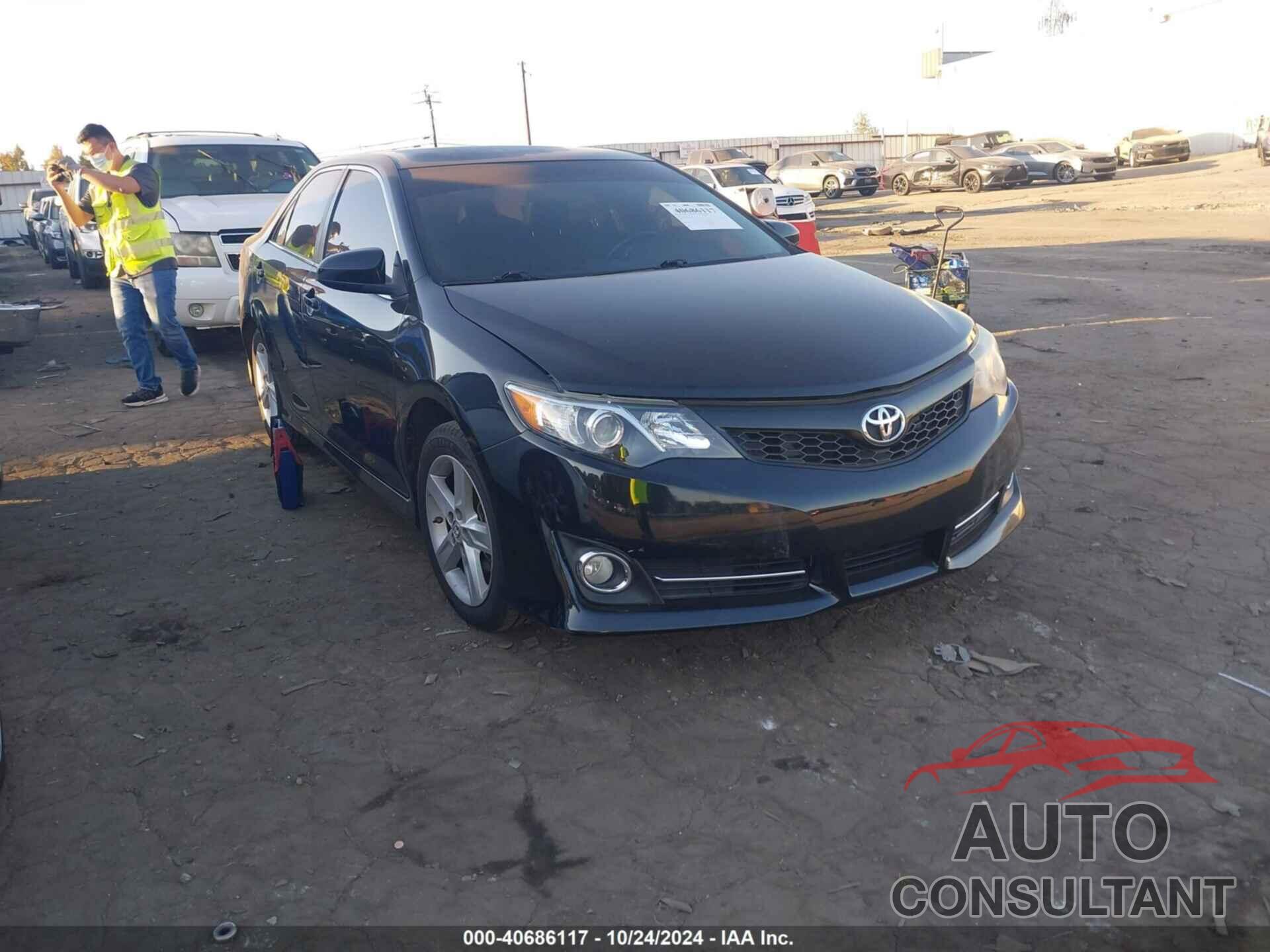 TOYOTA CAMRY 2014 - 4T1BF1FK3EU468189