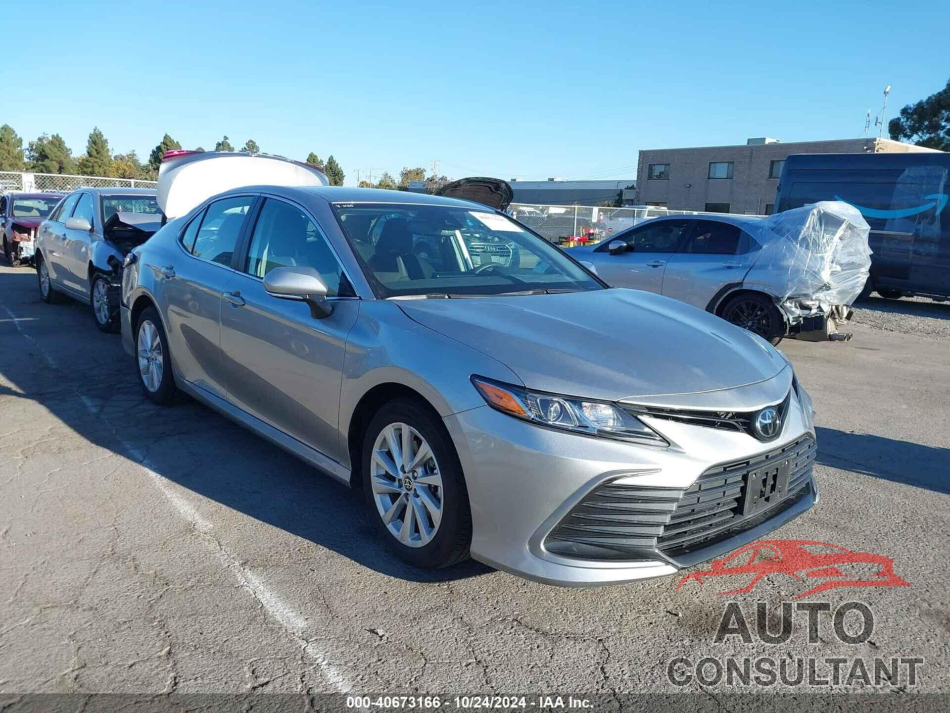 TOYOTA CAMRY 2024 - 4T1R11AK8RU865536